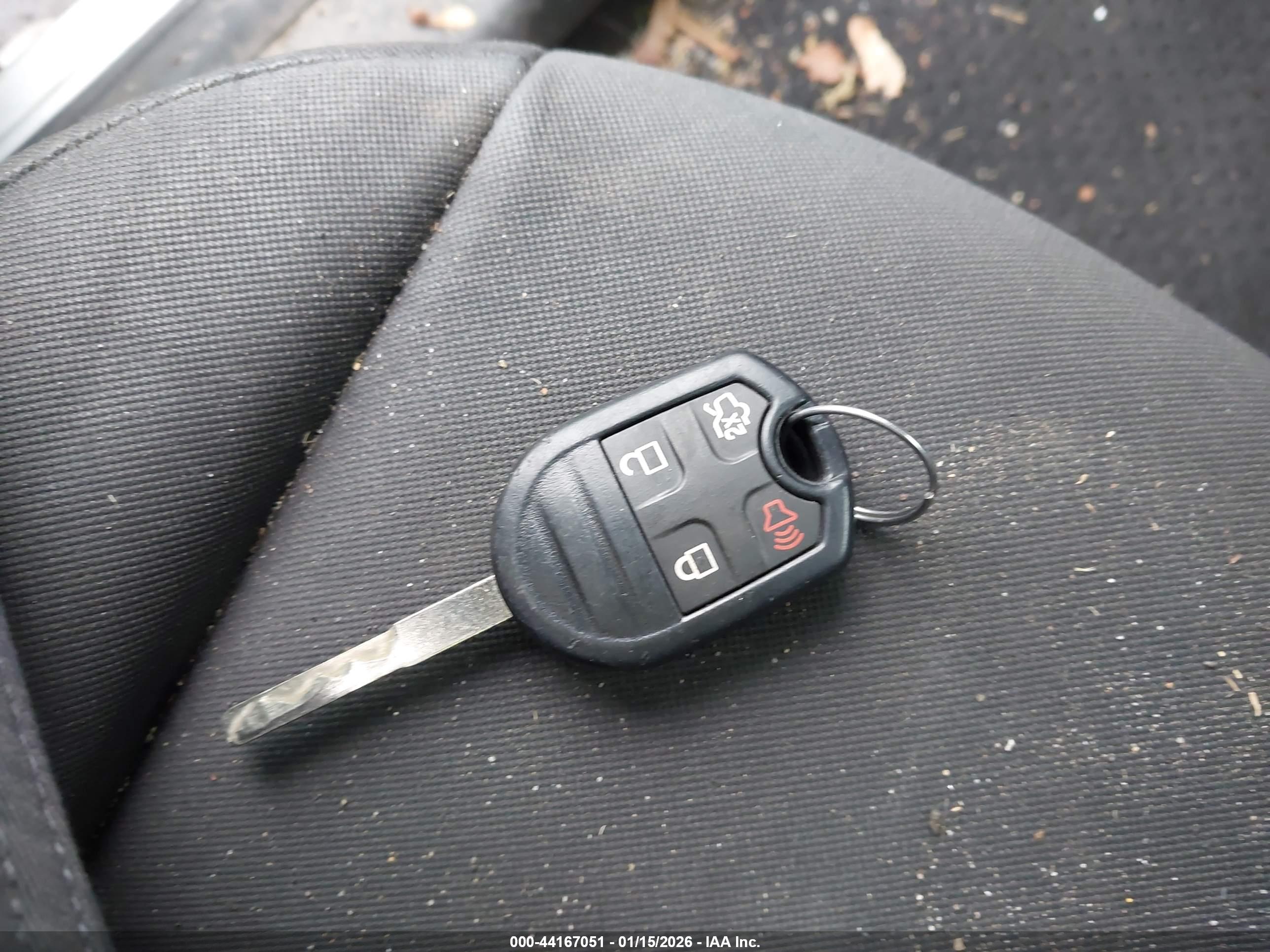 FORD FIESTA image 11