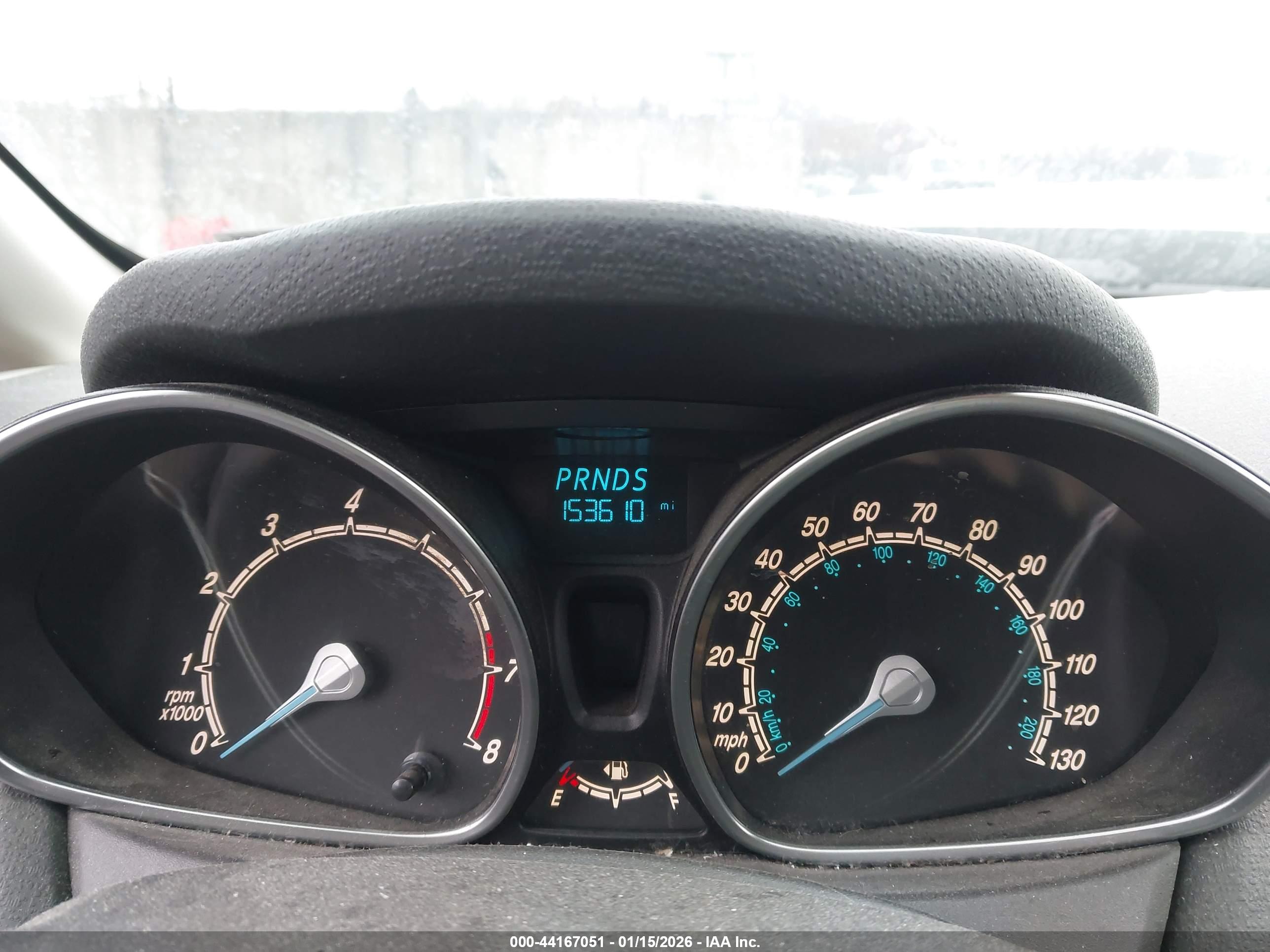 FORD FIESTA image 7