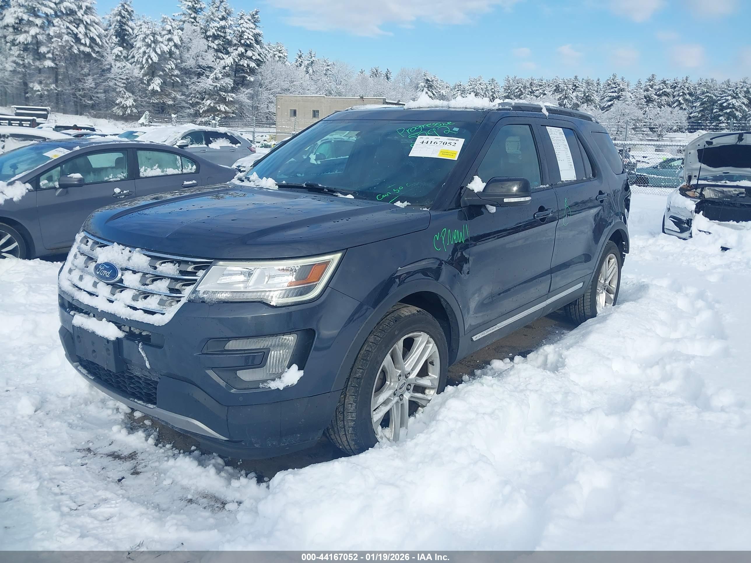 FORD EXPLORER image 2