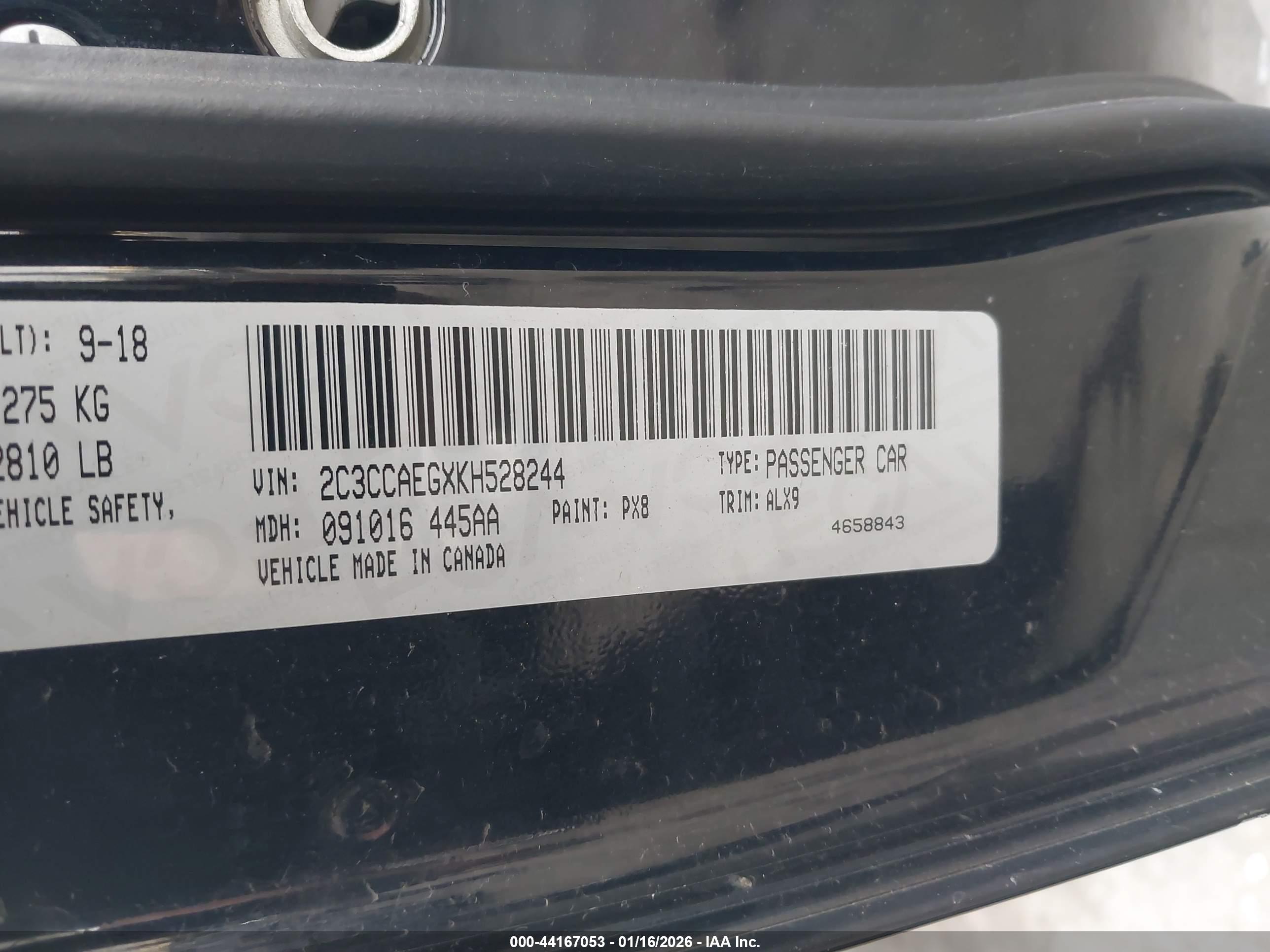 CHRYSLER 300 image 9