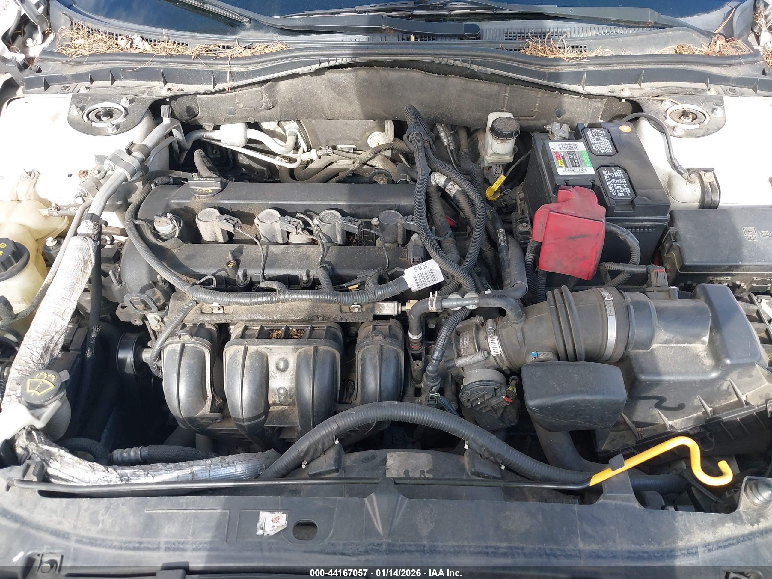 FORD FUSION image 10