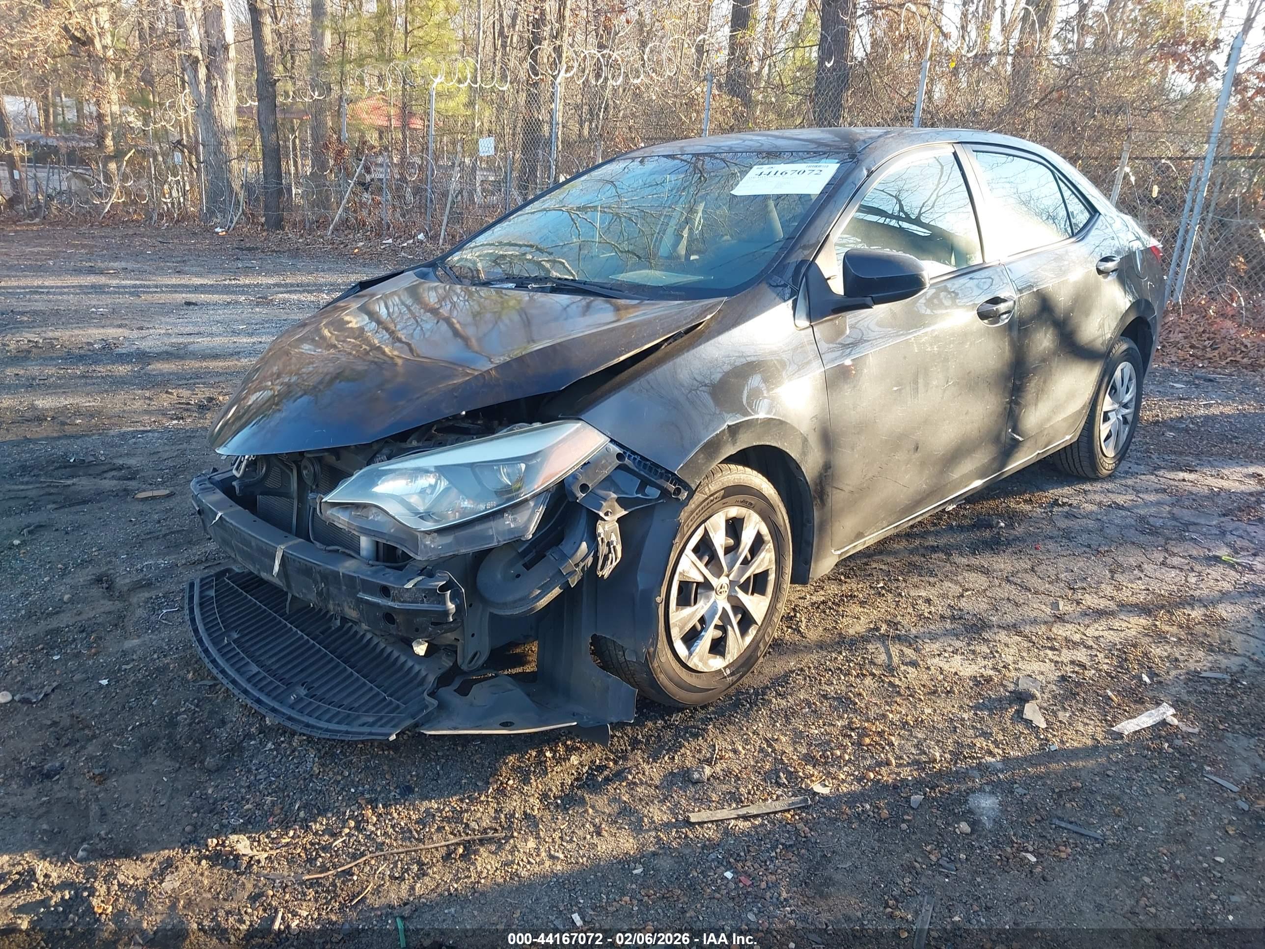 TOYOTA COROLLA image 2