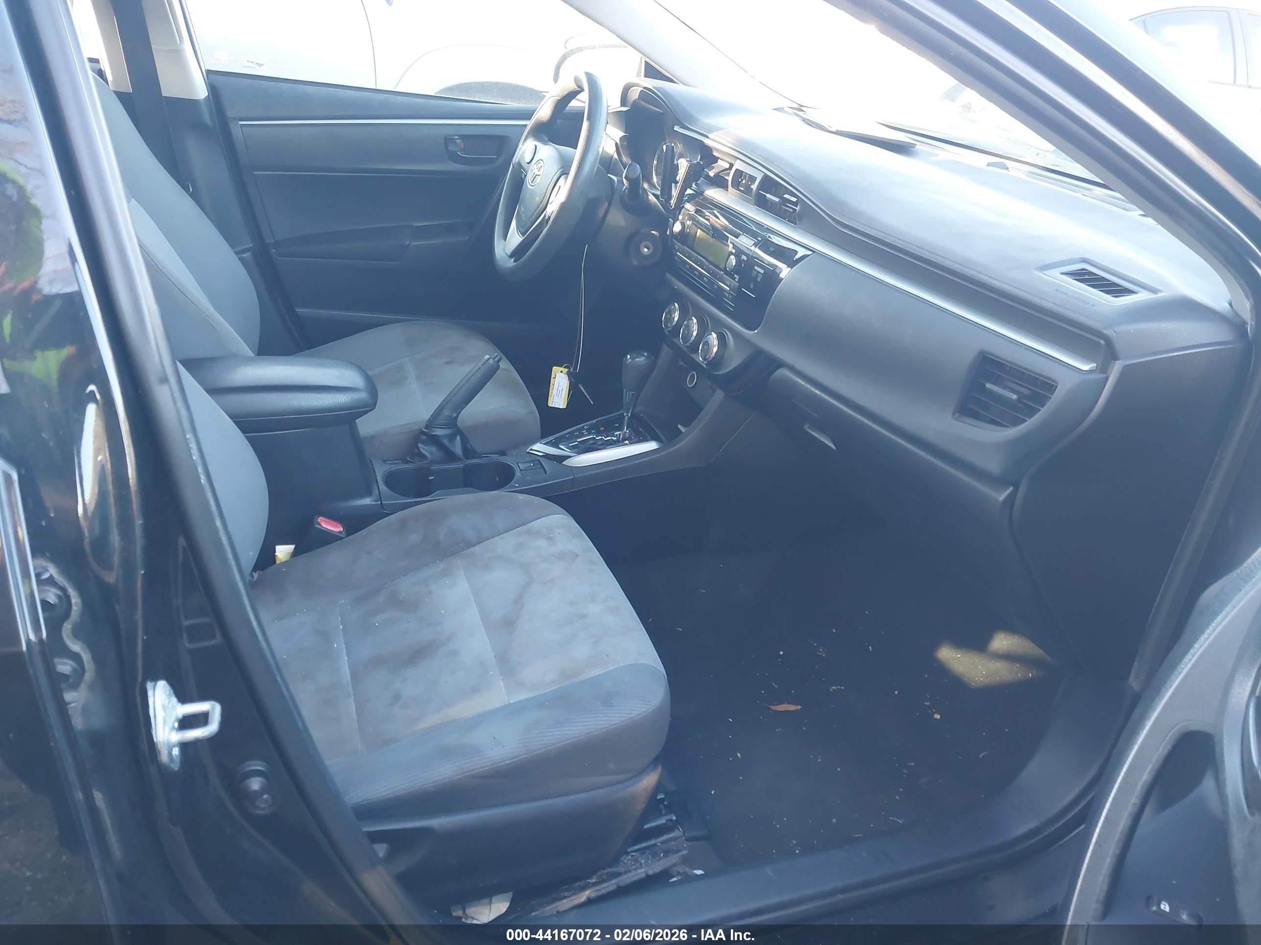 TOYOTA COROLLA image 5