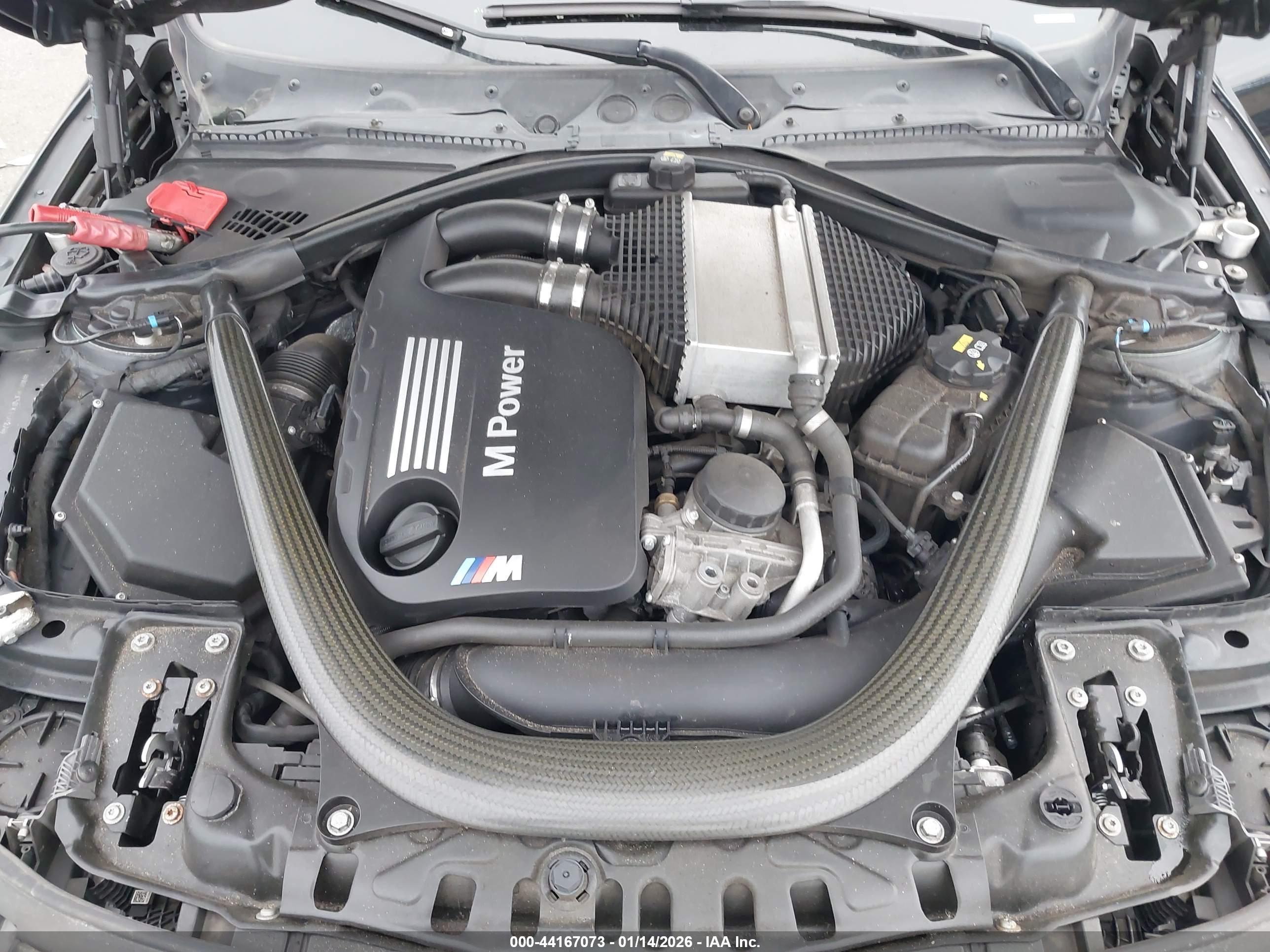 BMW M4 image 10