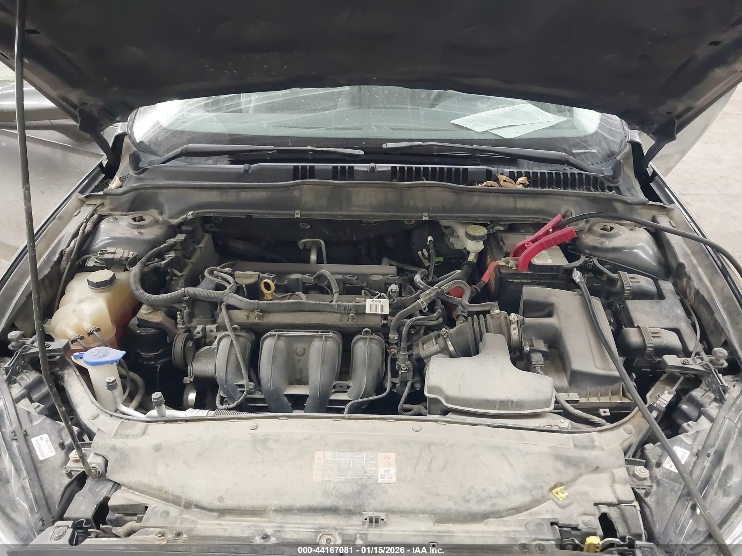 FORD FUSION image 10