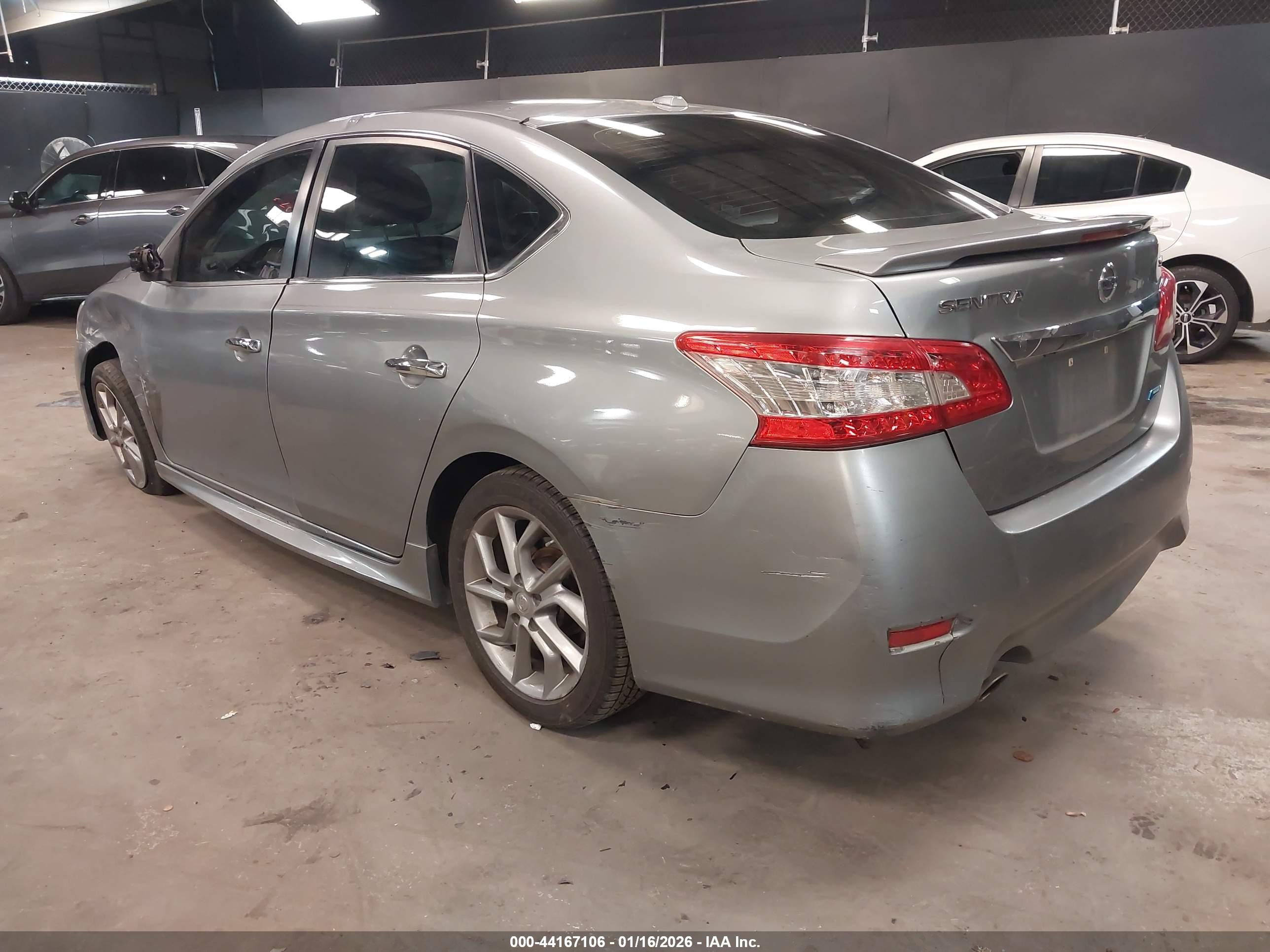 NISSAN SENTRA image 3