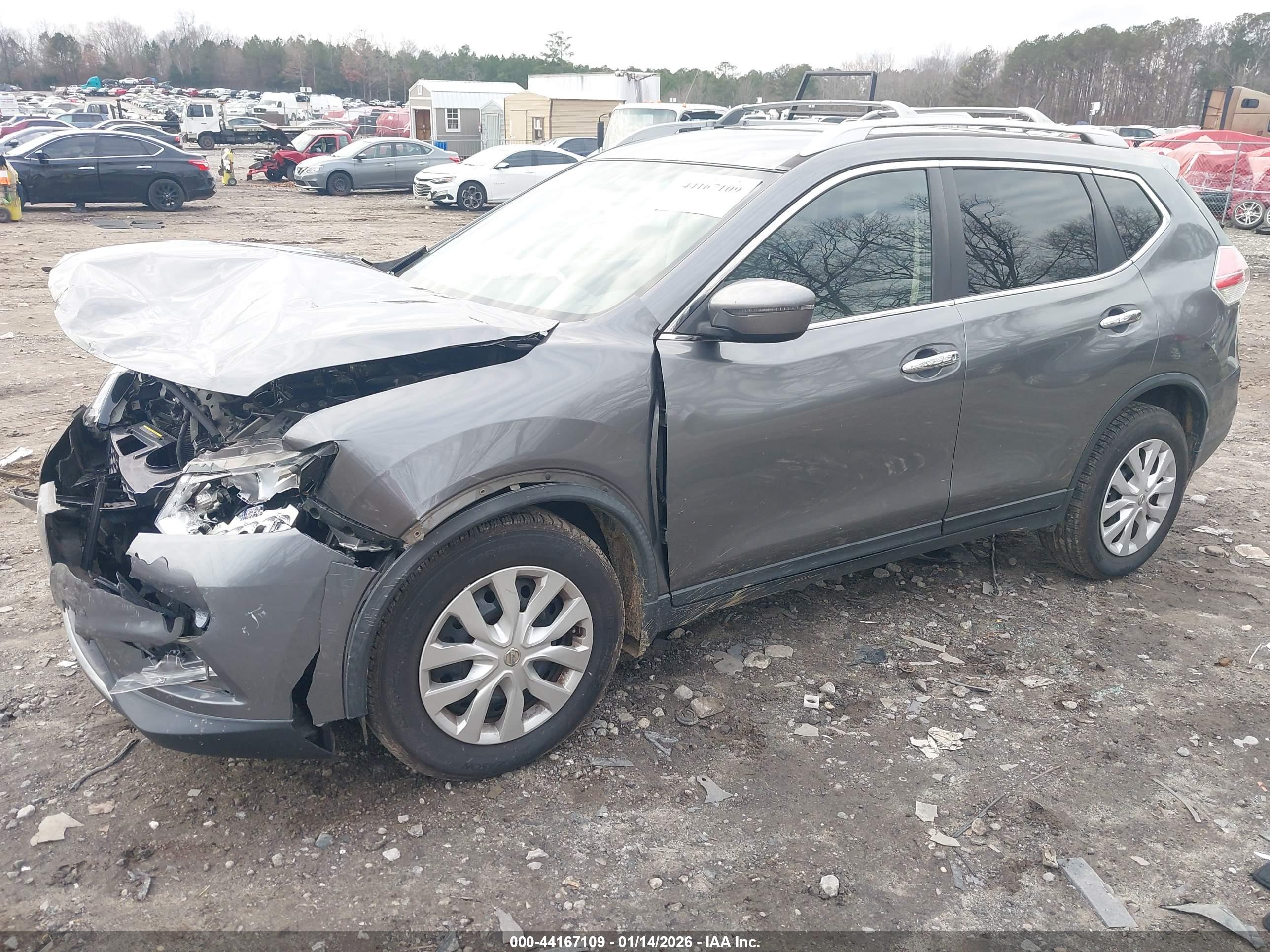 NISSAN ROGUE image 2