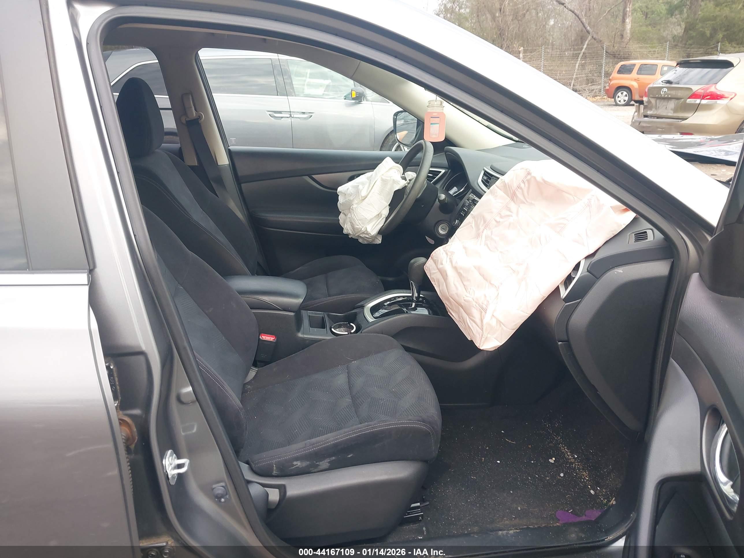 NISSAN ROGUE image 5