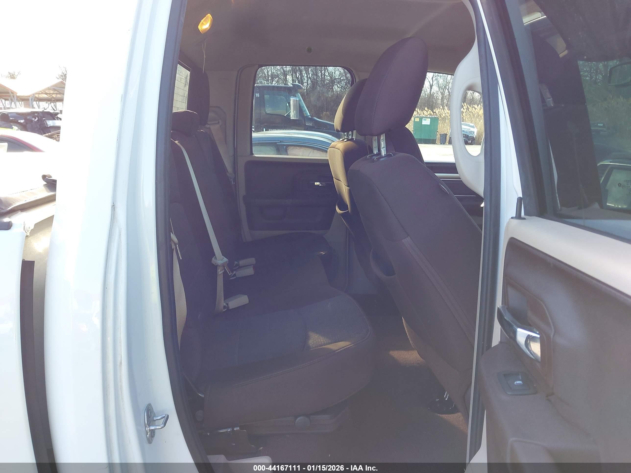 RAM 1500 image 8