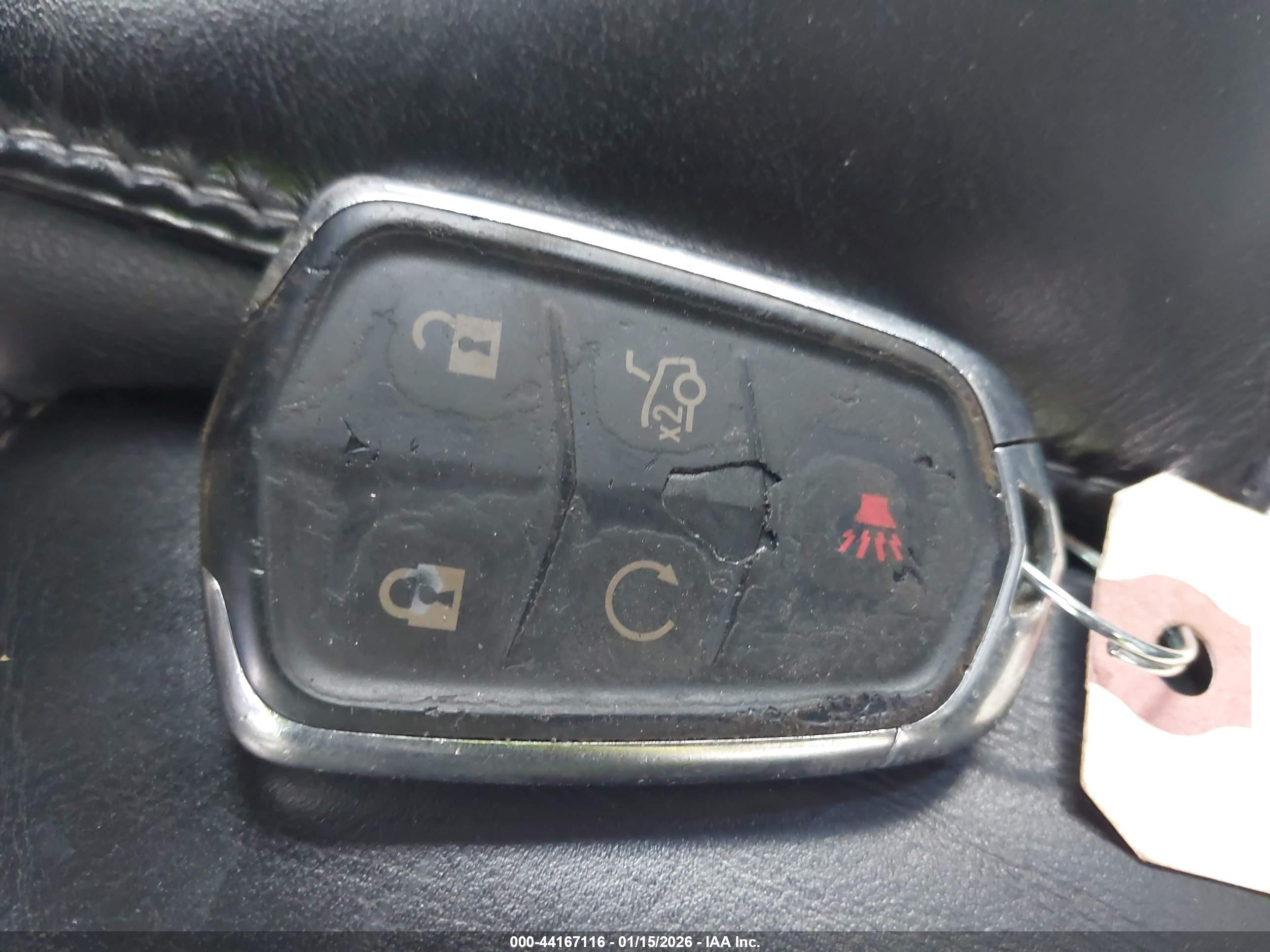 CADILLAC XTS image 11