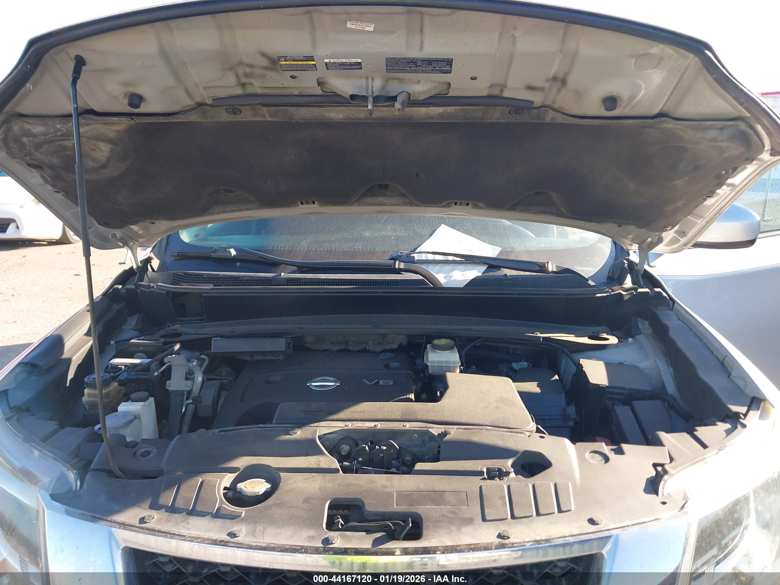 NISSAN PATHFINDER image 10