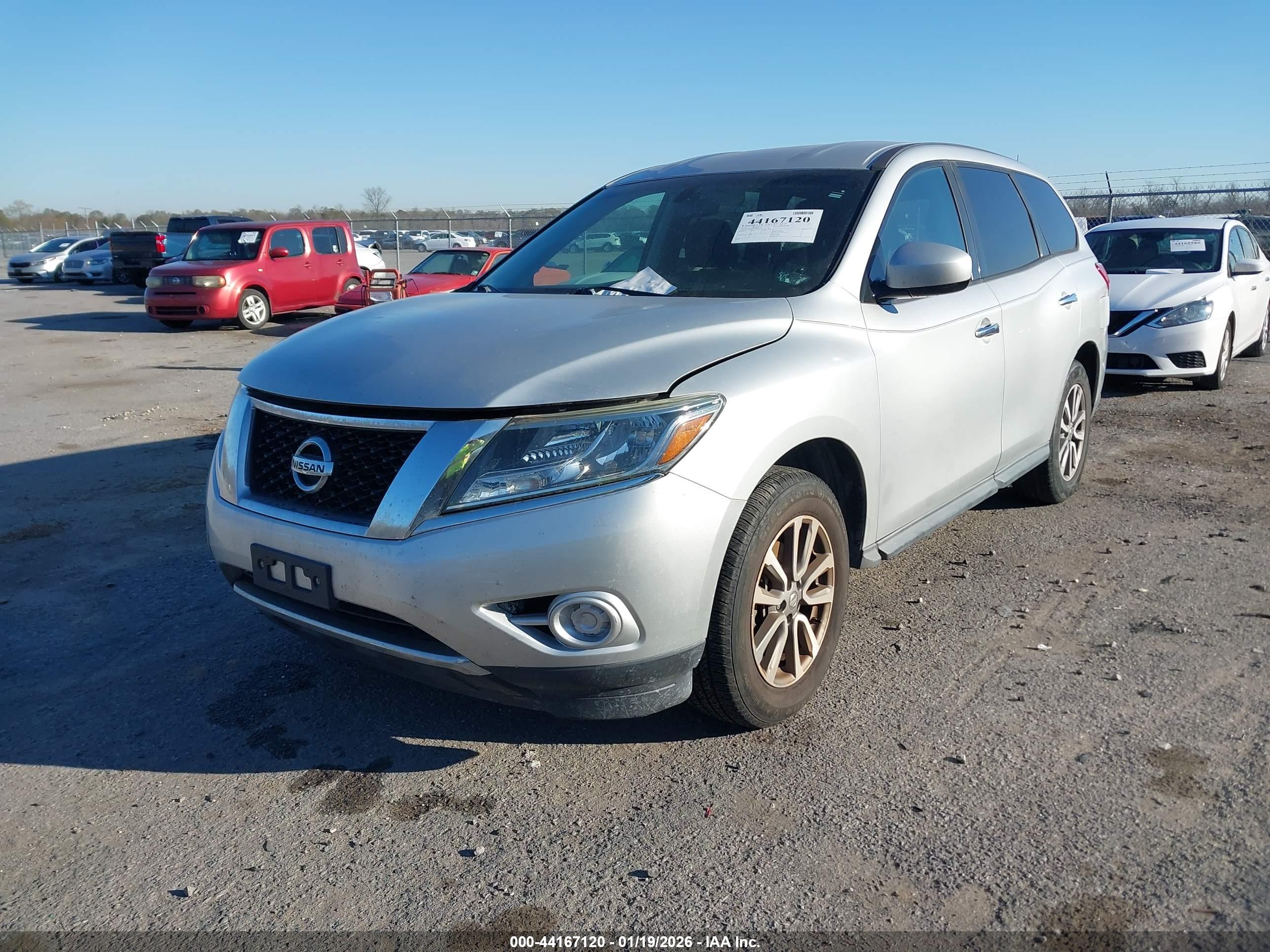NISSAN PATHFINDER image 2