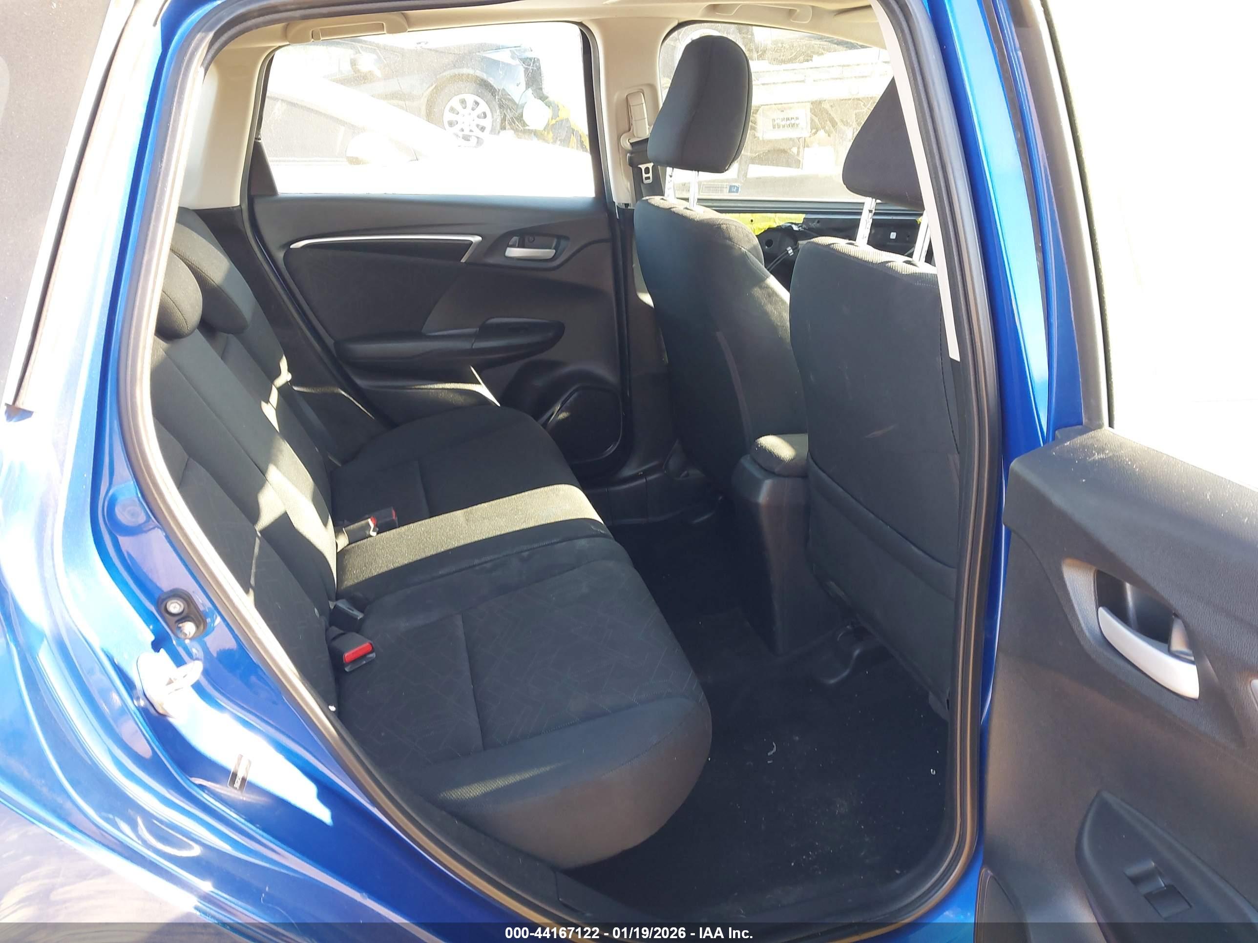 HONDA FIT image 8