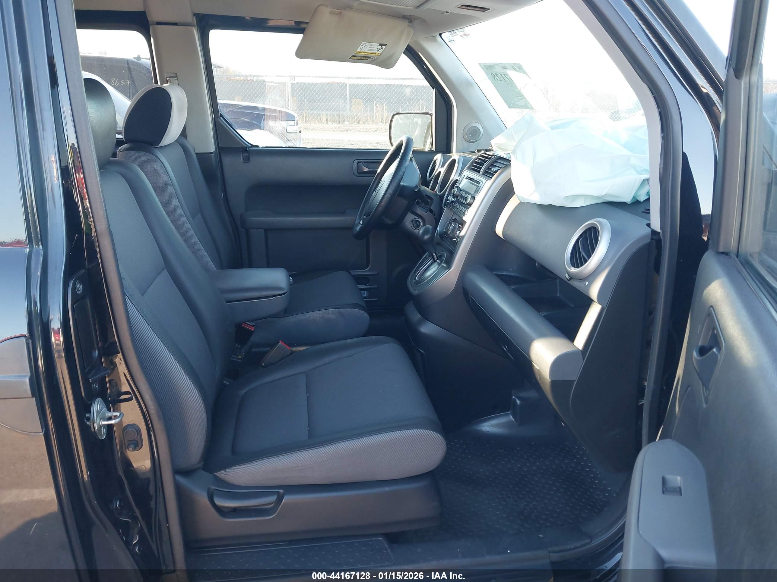HONDA ELEMENT image 5