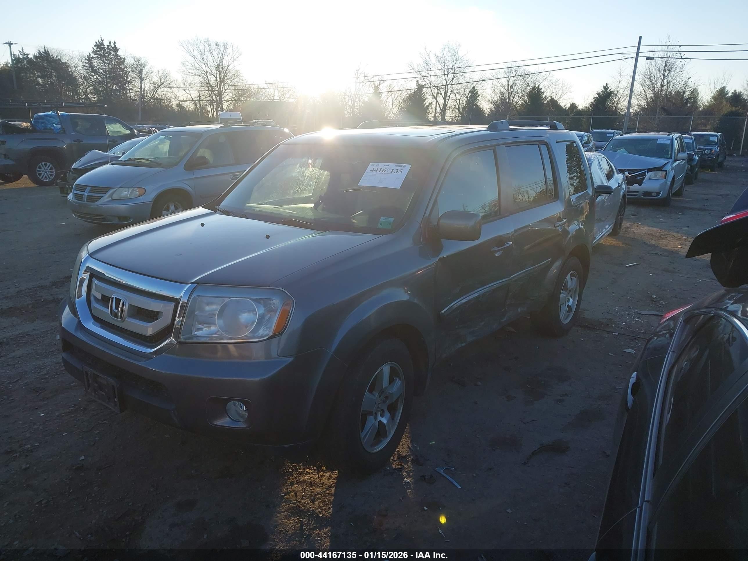 HONDA PILOT image 2