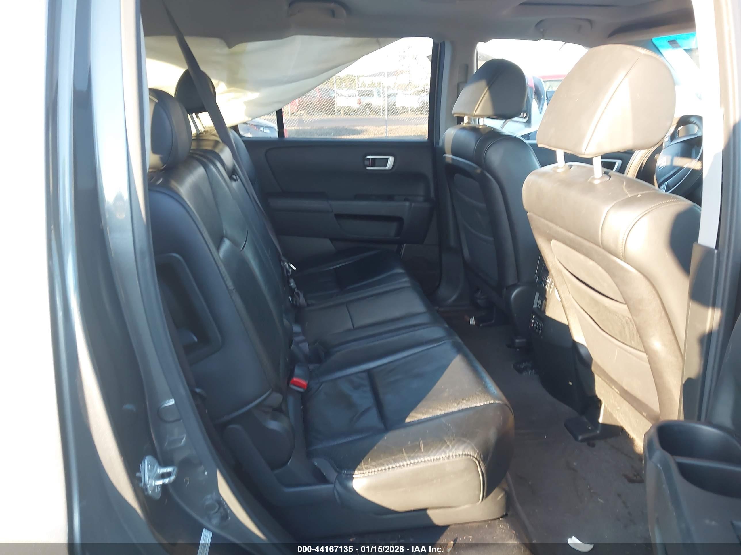 HONDA PILOT image 8