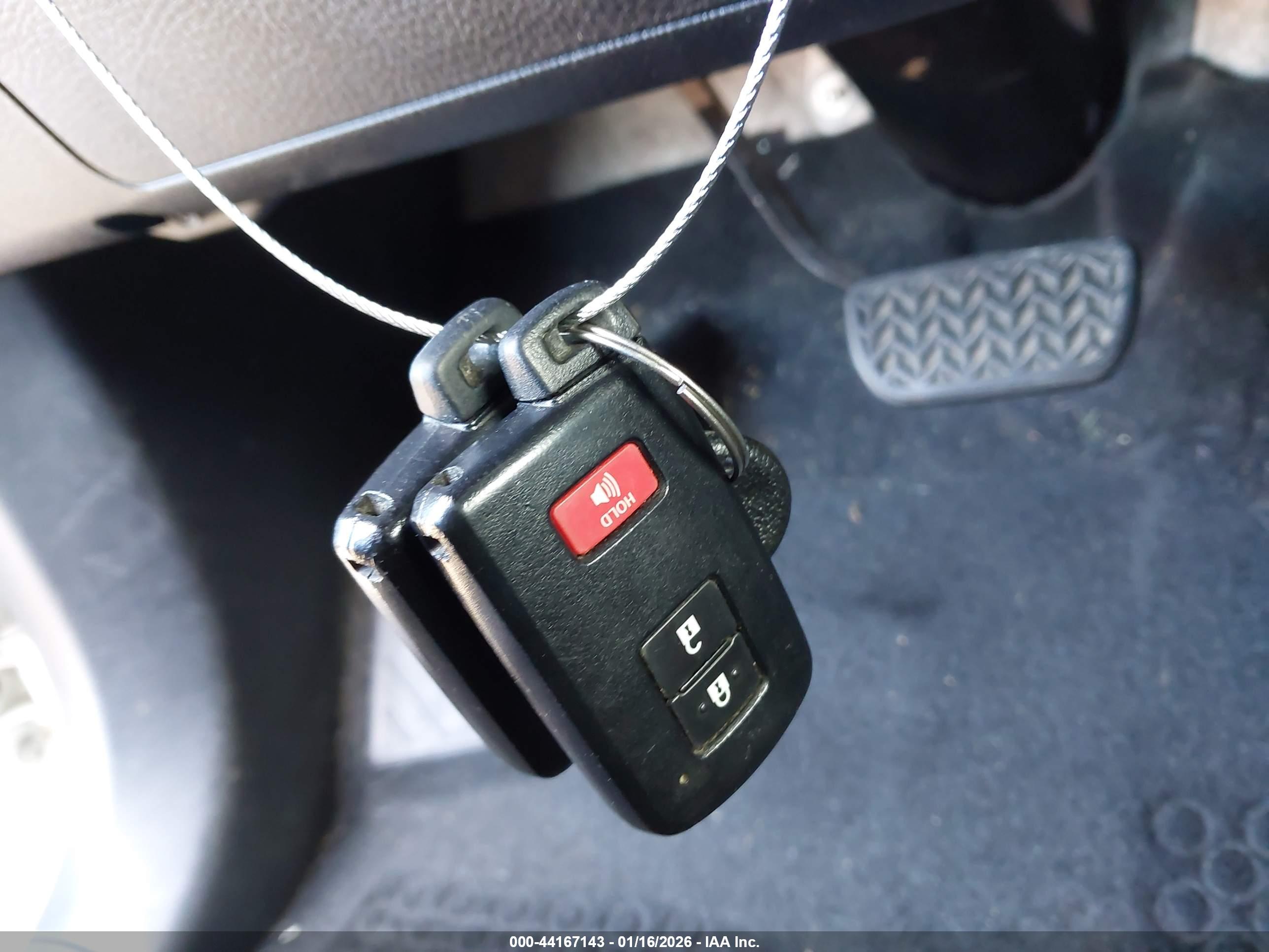 TOYOTA TACOMA image 11