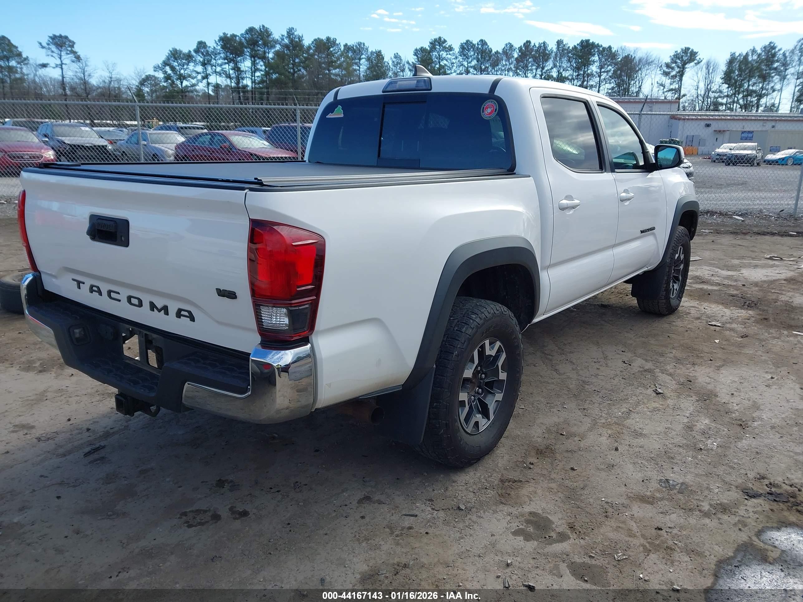 TOYOTA TACOMA image 4