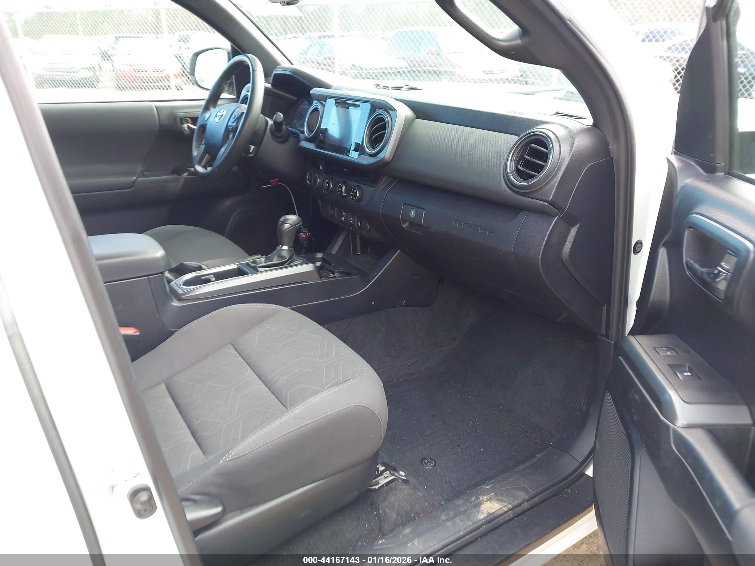 TOYOTA TACOMA image 5