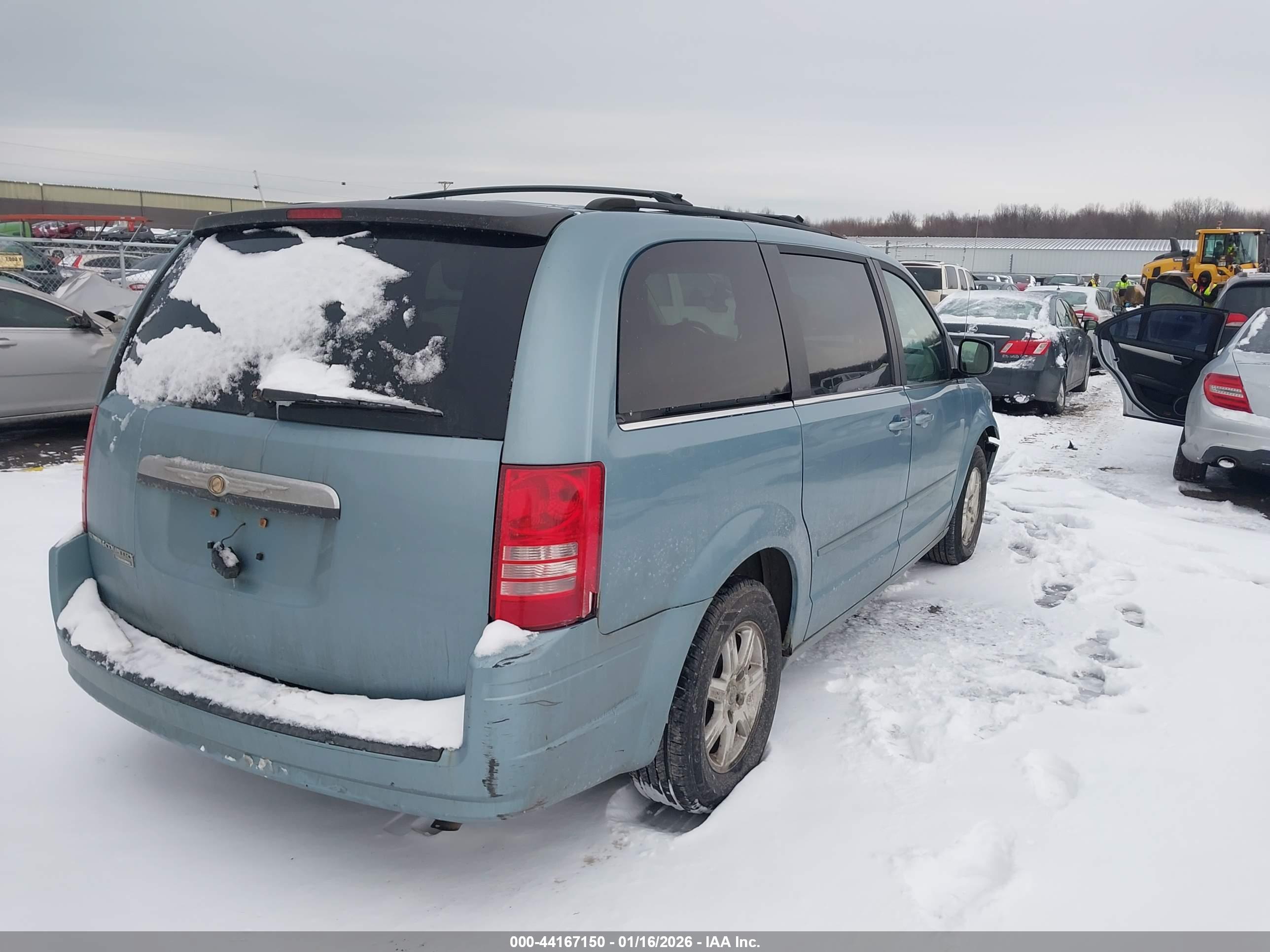 CHRYSLER TOWN image 4