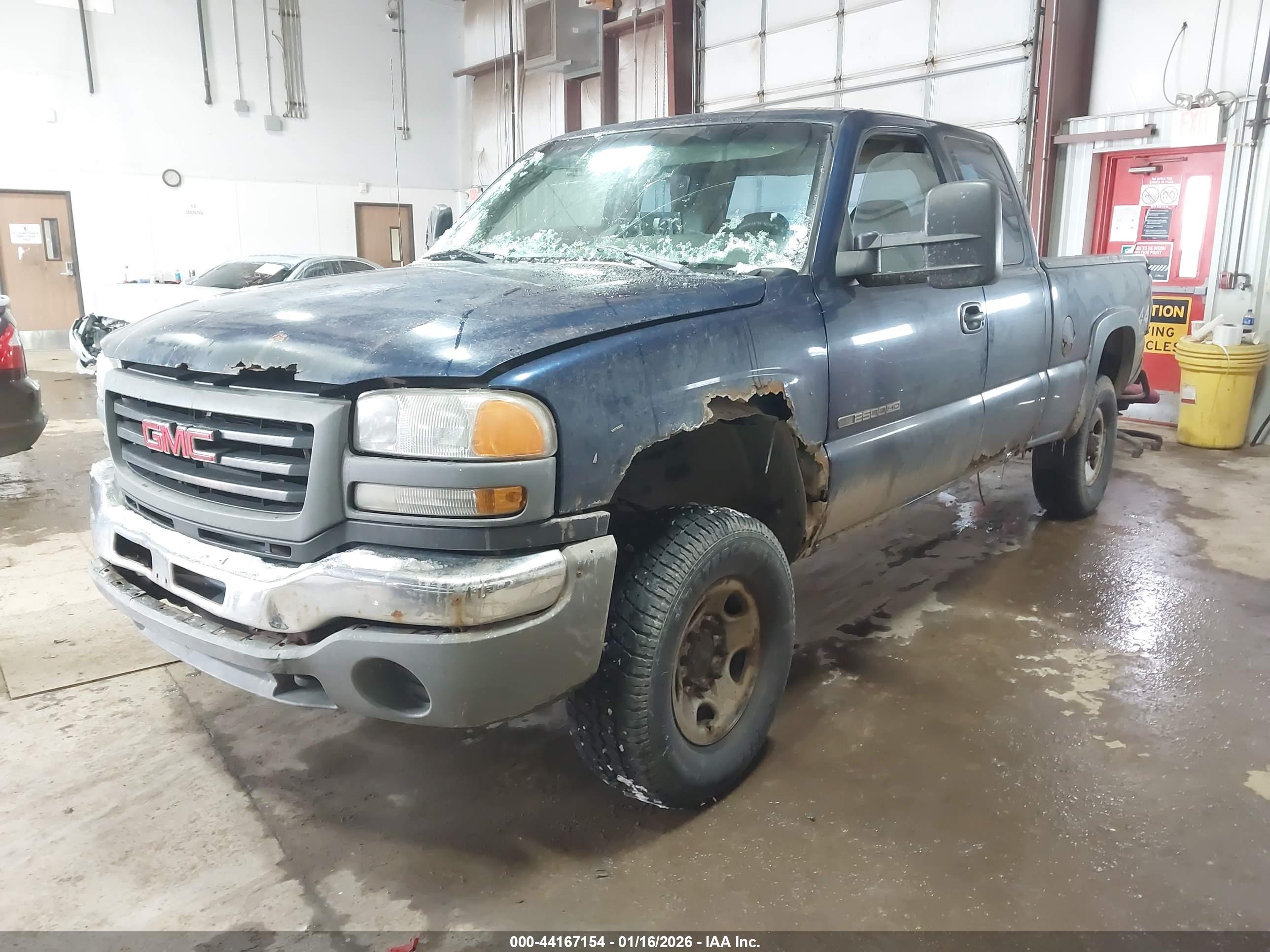 GMC SIERRA image 2