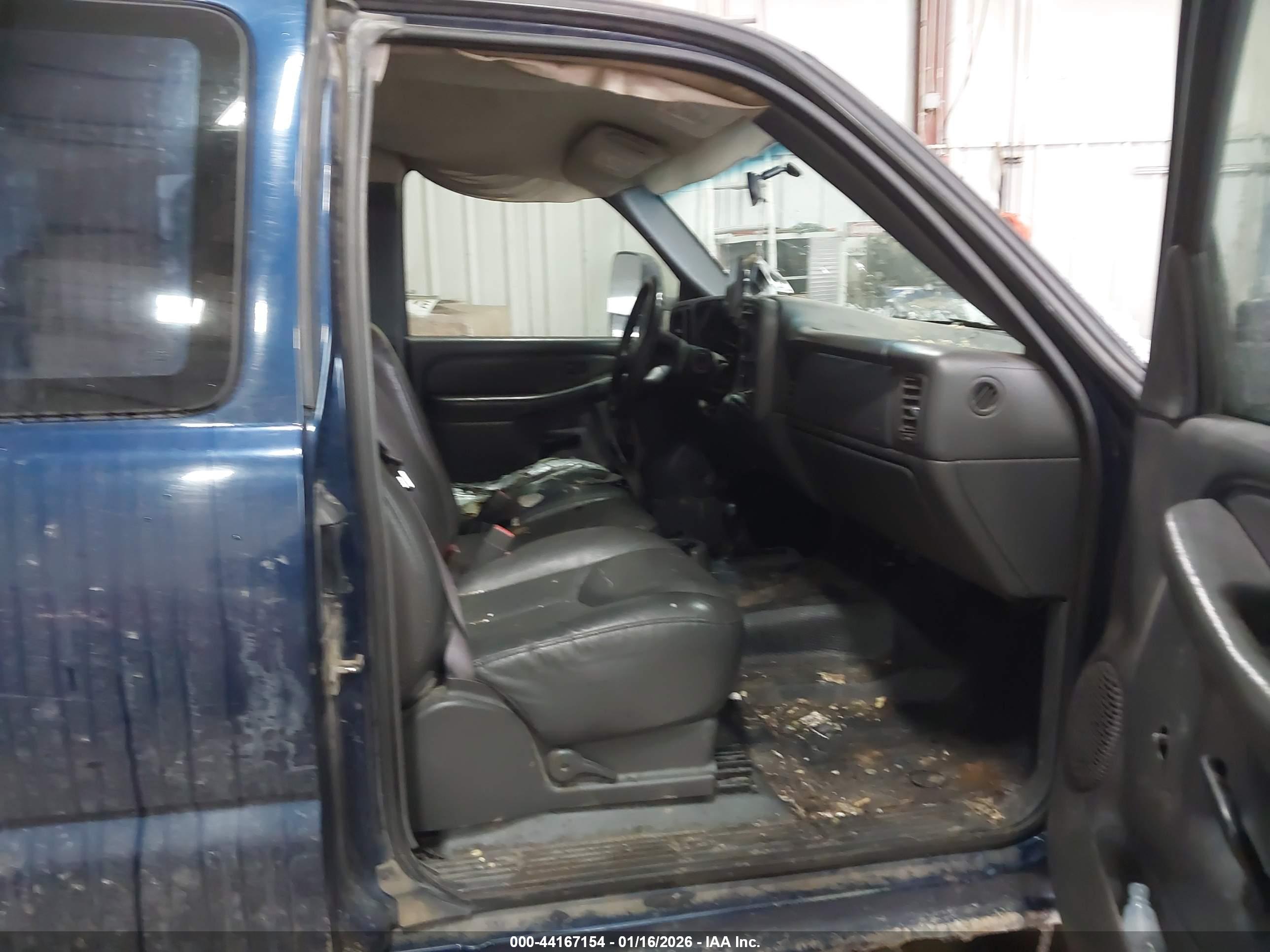 GMC SIERRA image 7