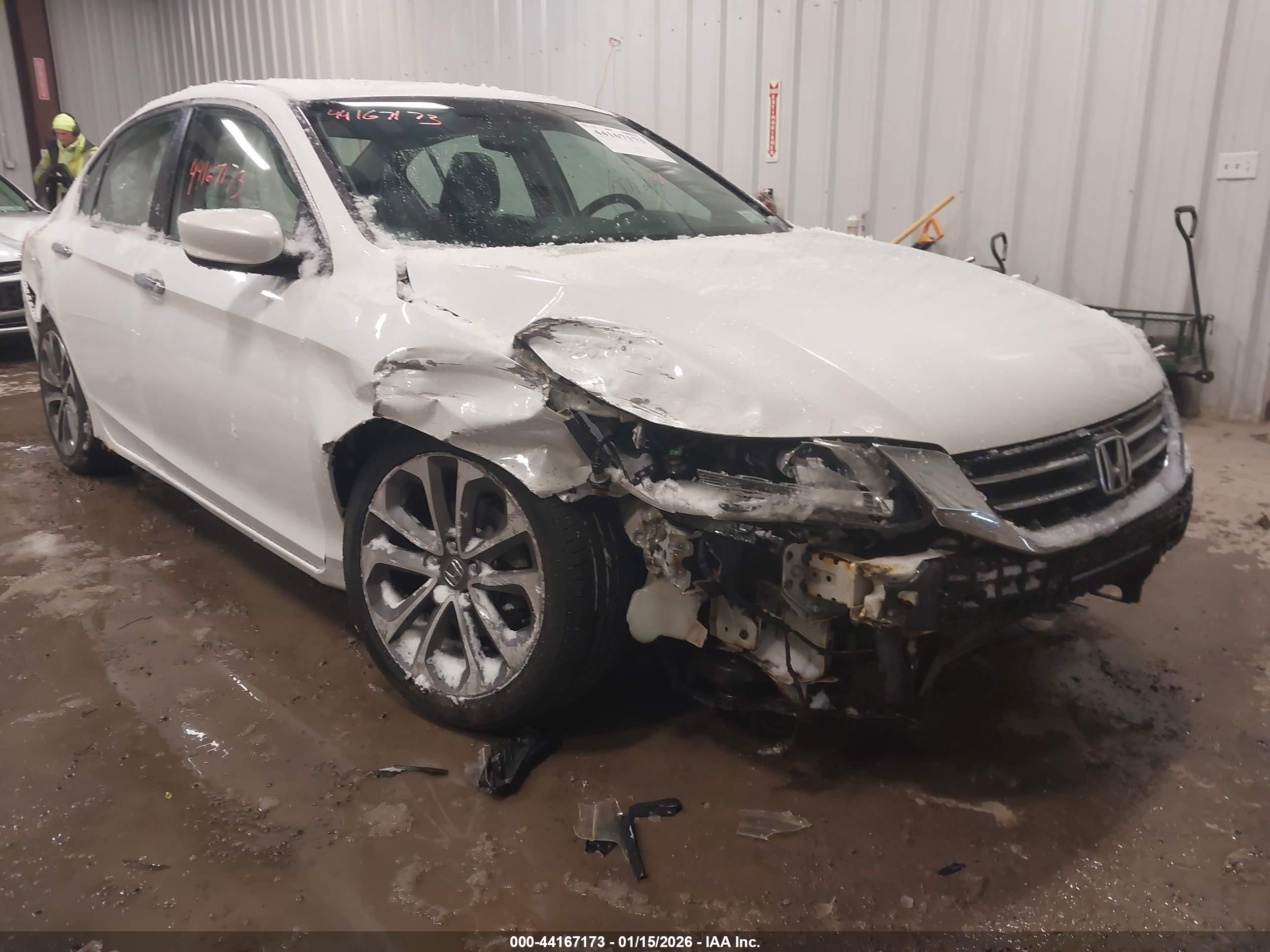HONDA ACCORD image 6