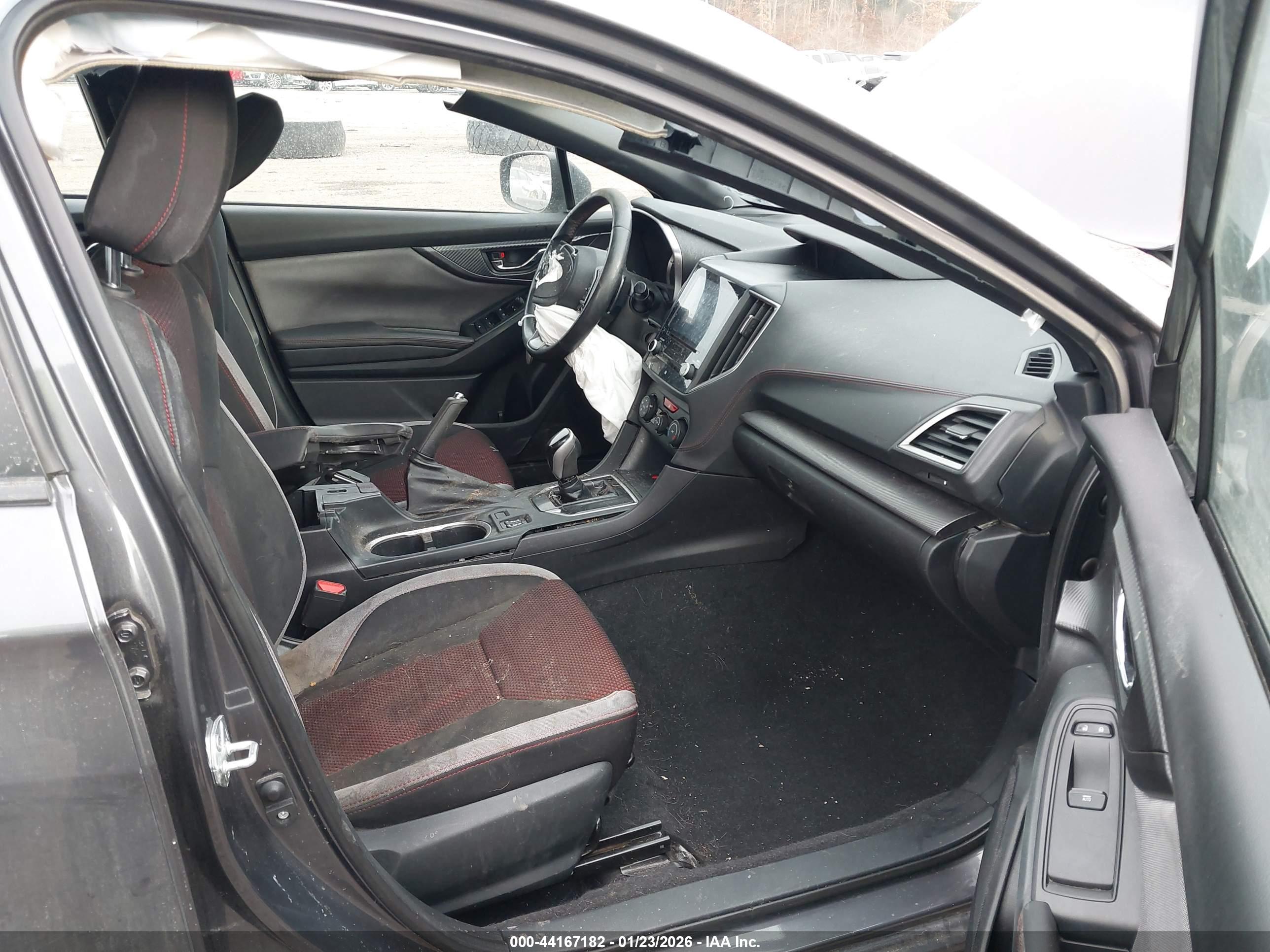 SUBARU IMPREZA image 5
