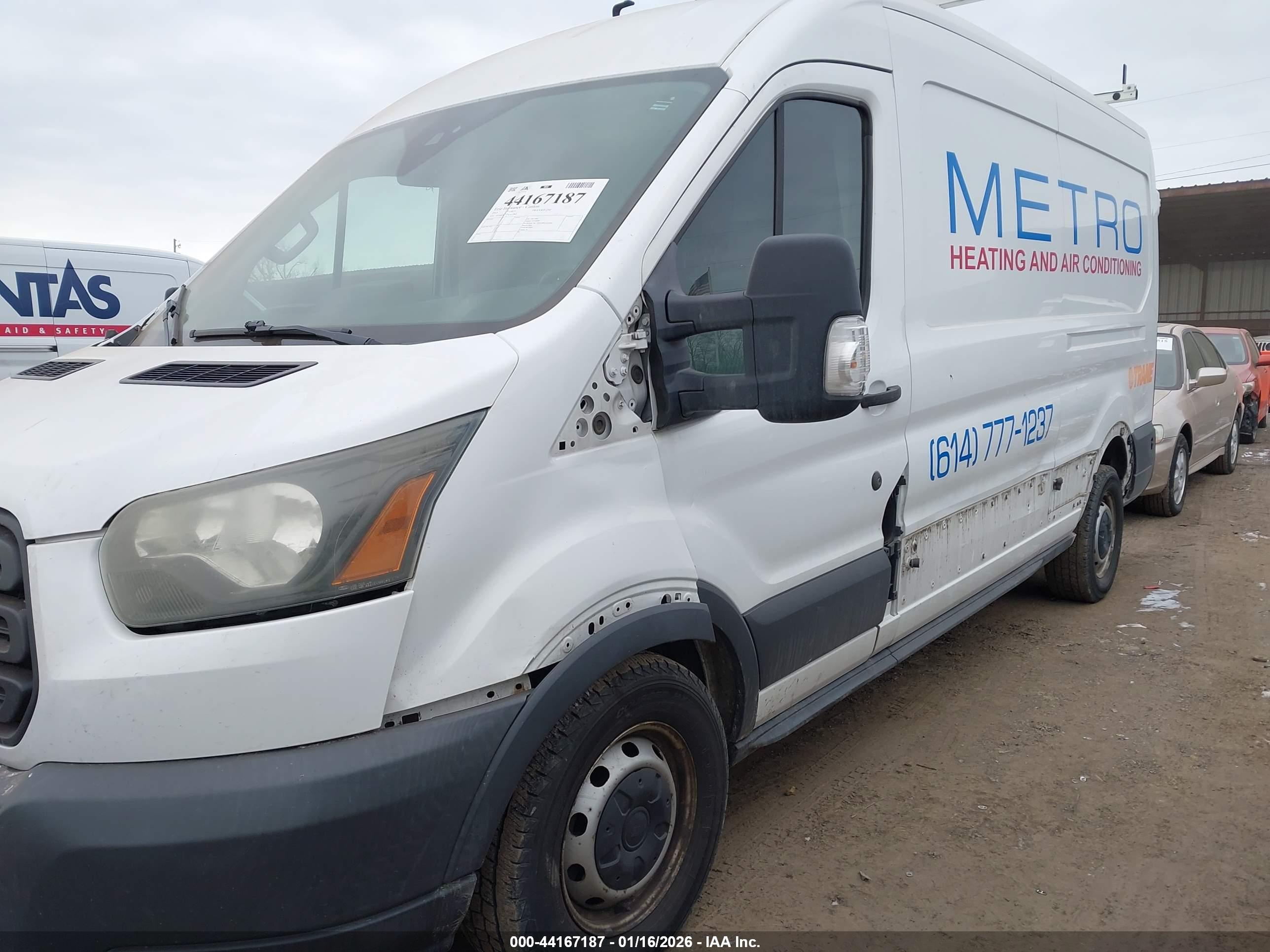 FORD TRANSIT-250 image 6