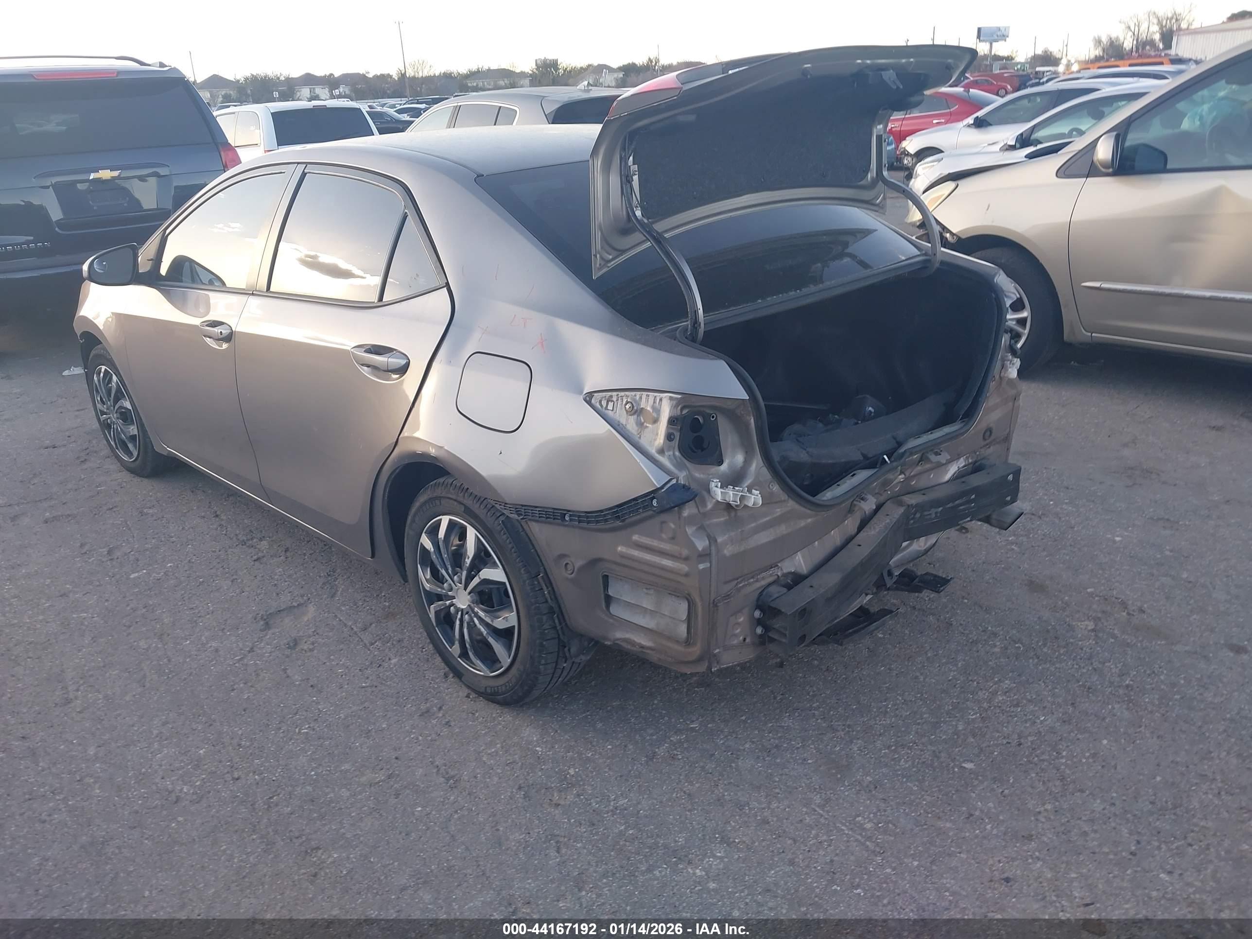 TOYOTA COROLLA image 3