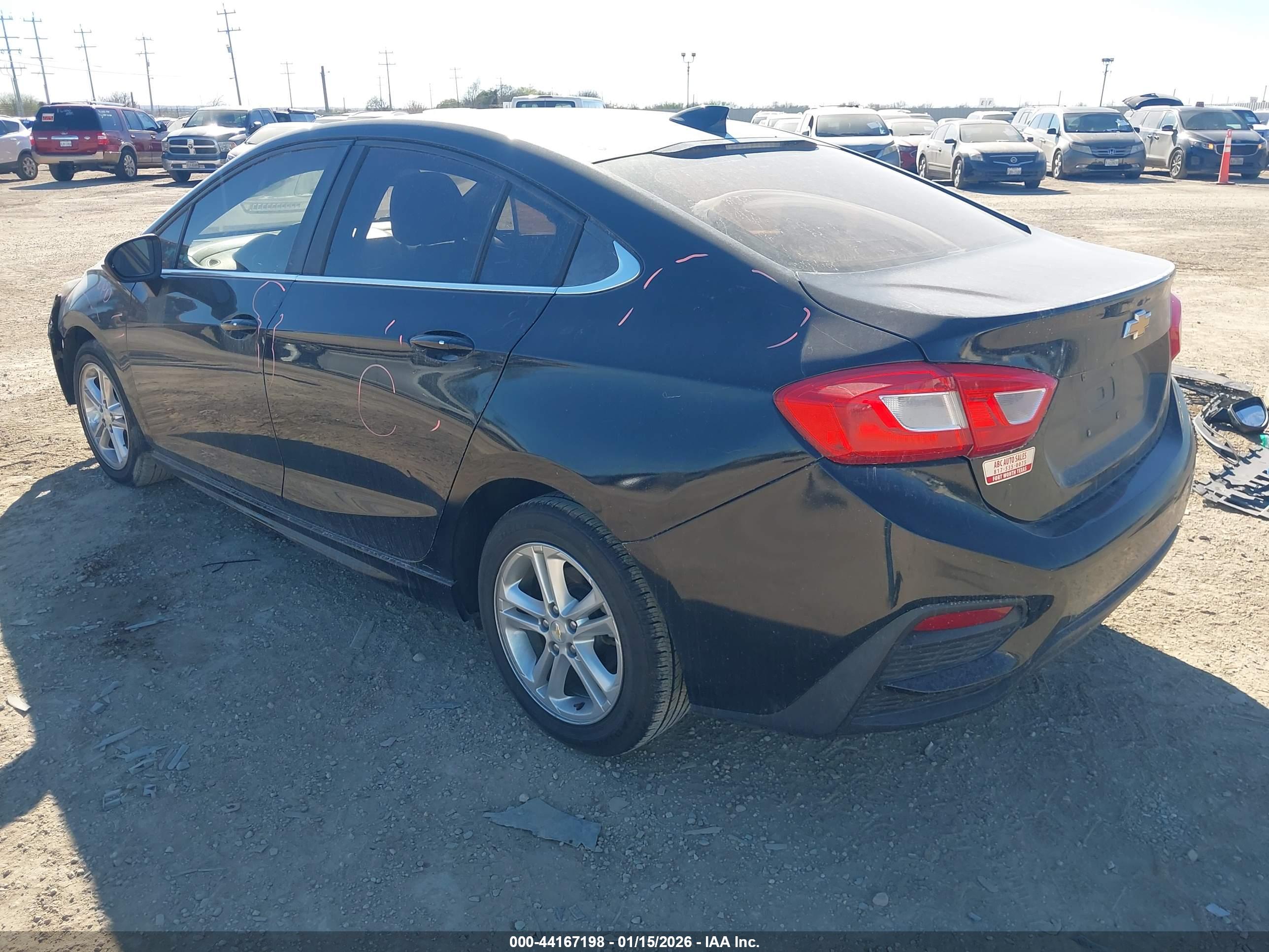 CHEVROLET CRUZE image 3