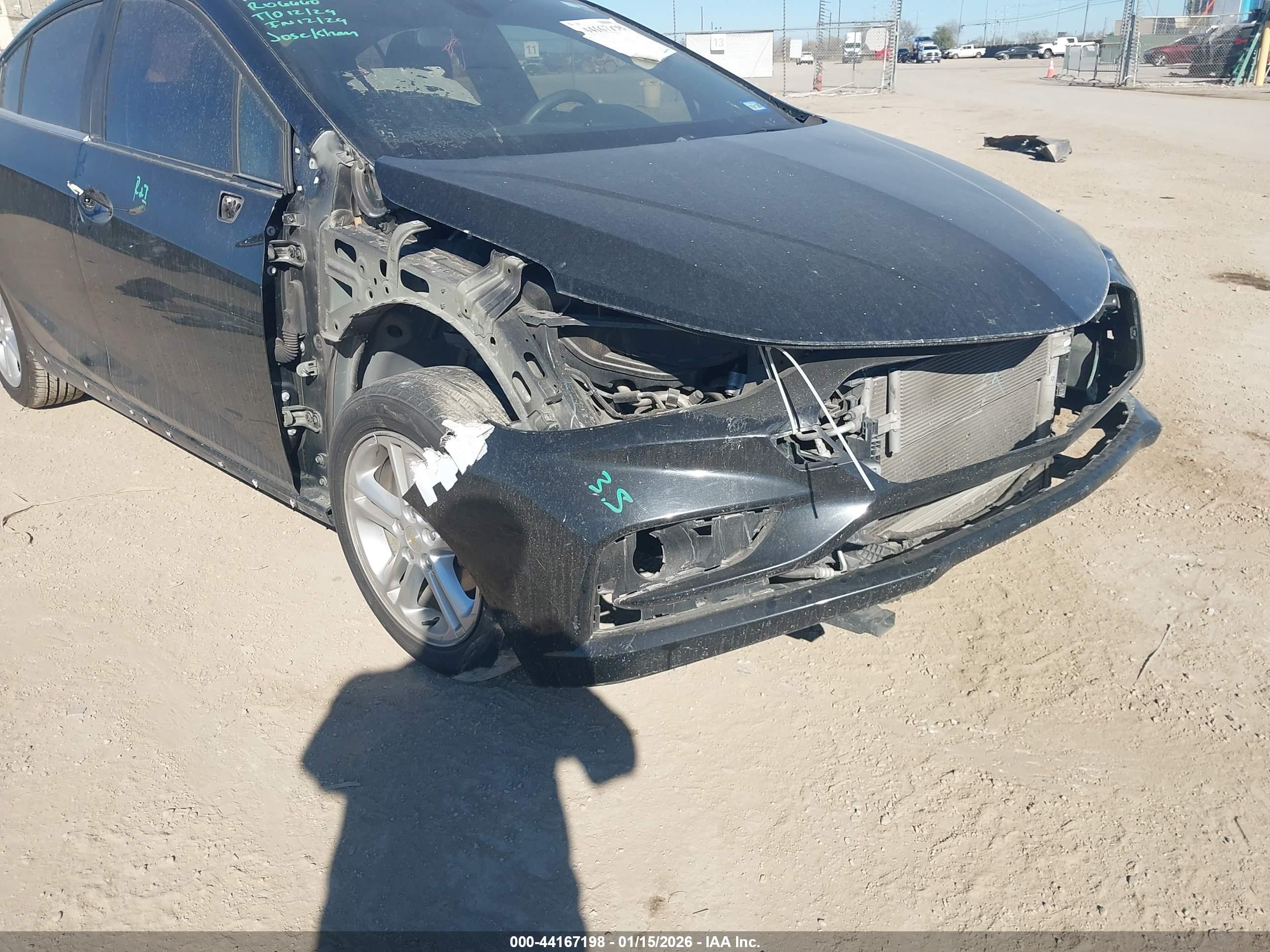 CHEVROLET CRUZE image 6