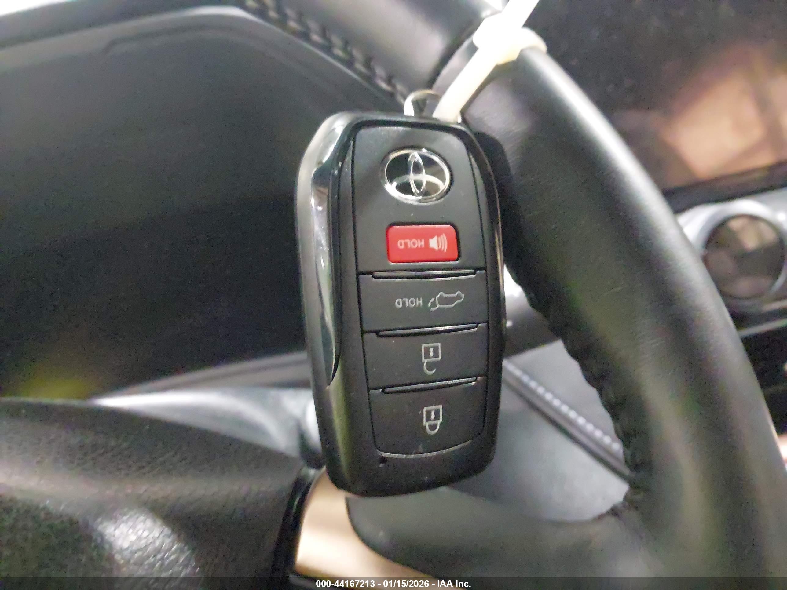TOYOTA GRAND image 11