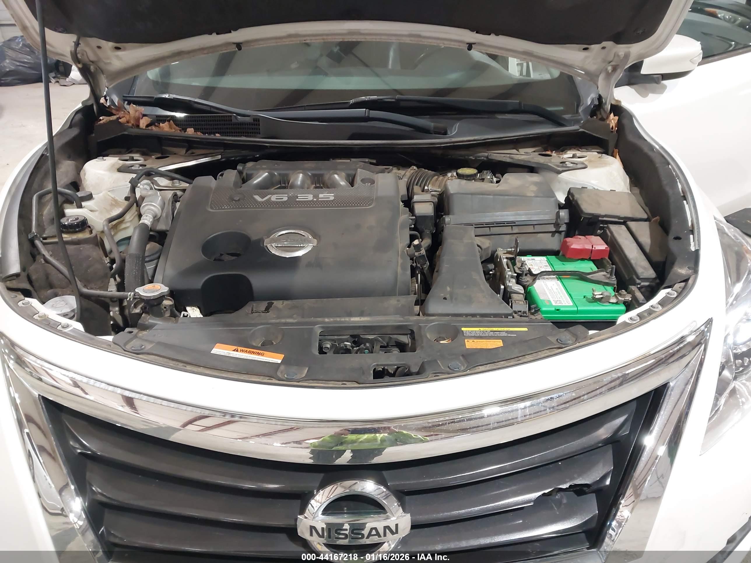 NISSAN ALTIMA image 10