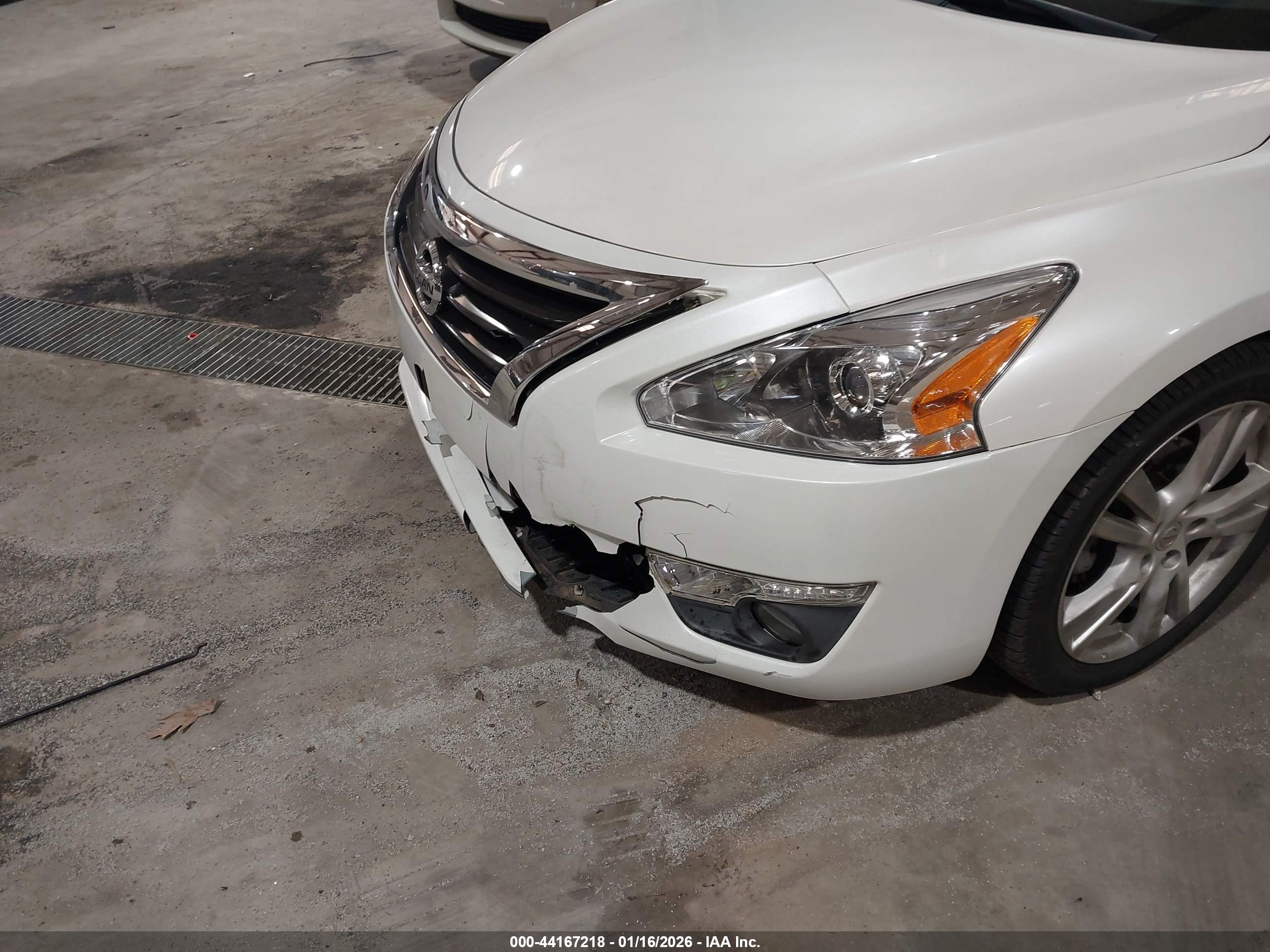NISSAN ALTIMA image 6