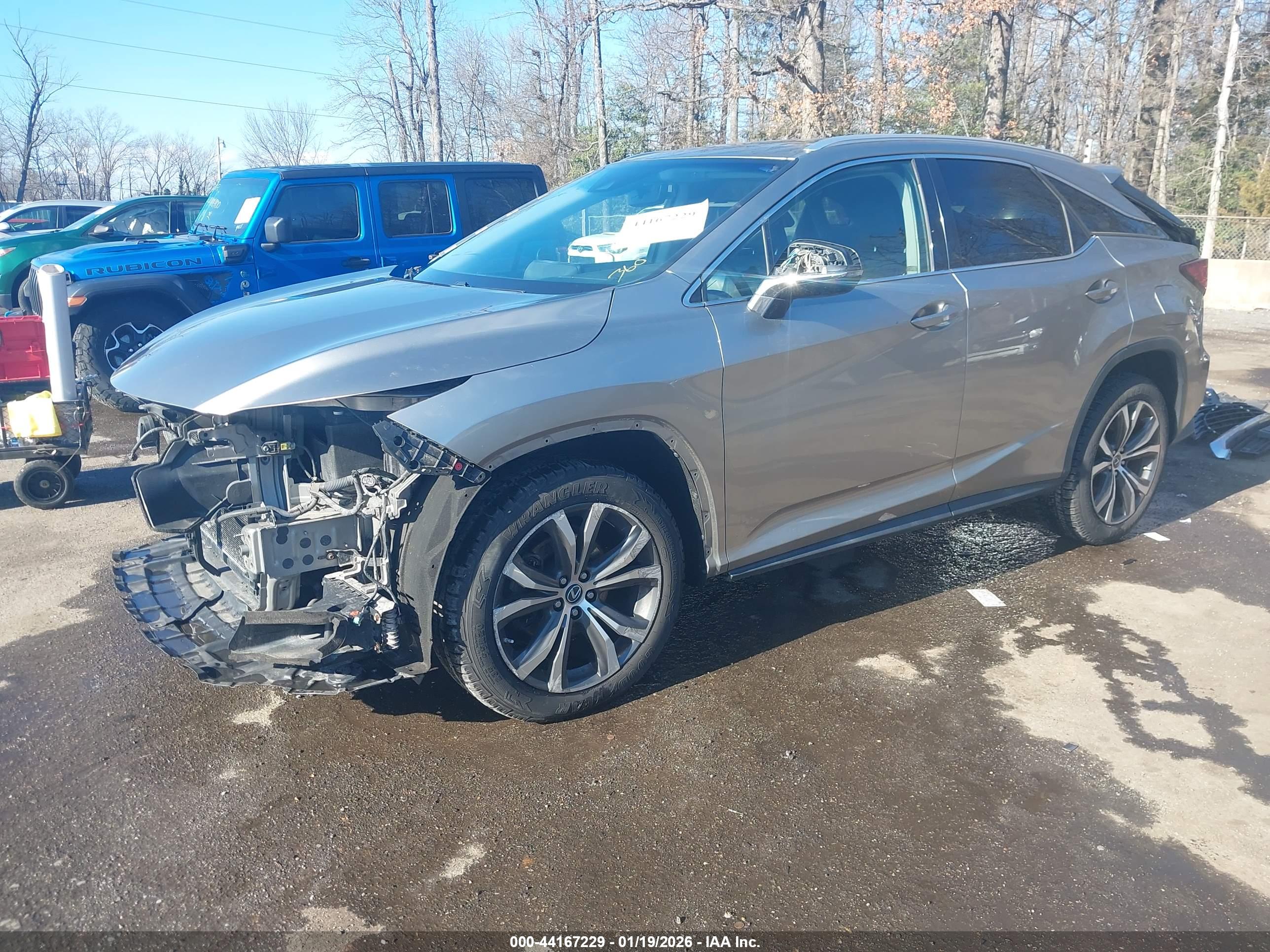 LEXUS RX image 2