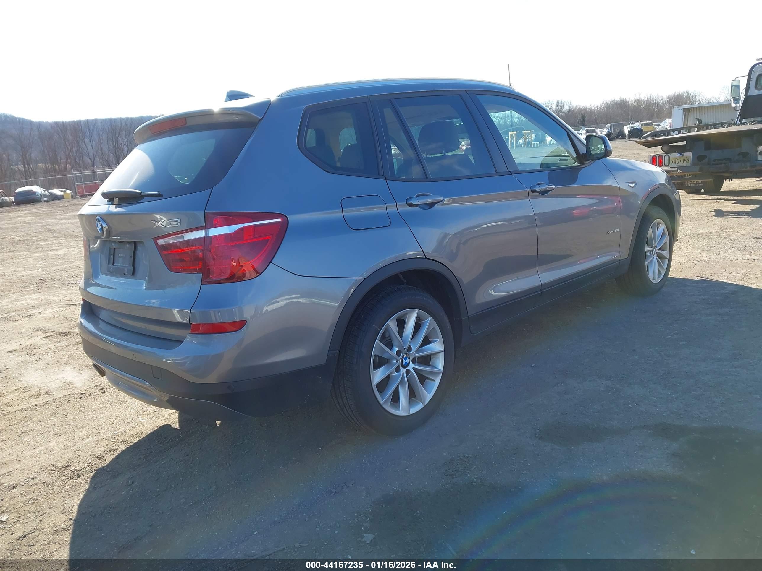BMW X3 image 4