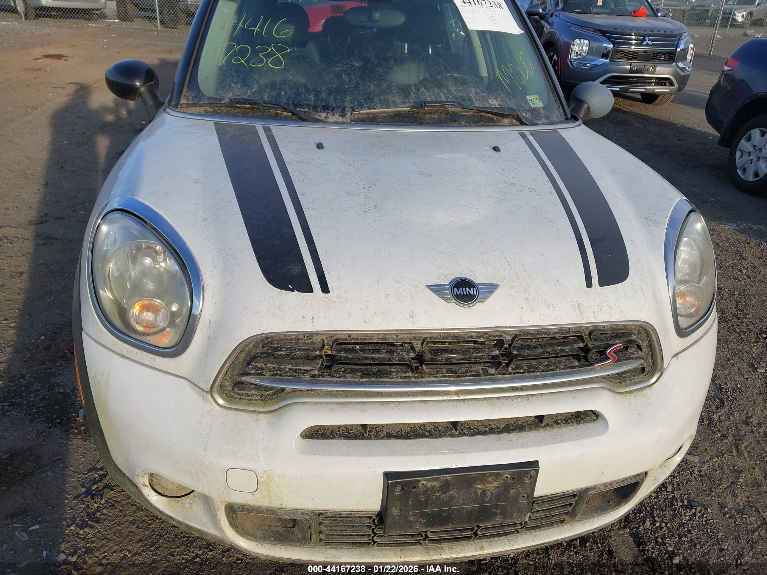 MINI COUNTRYMAN image 10