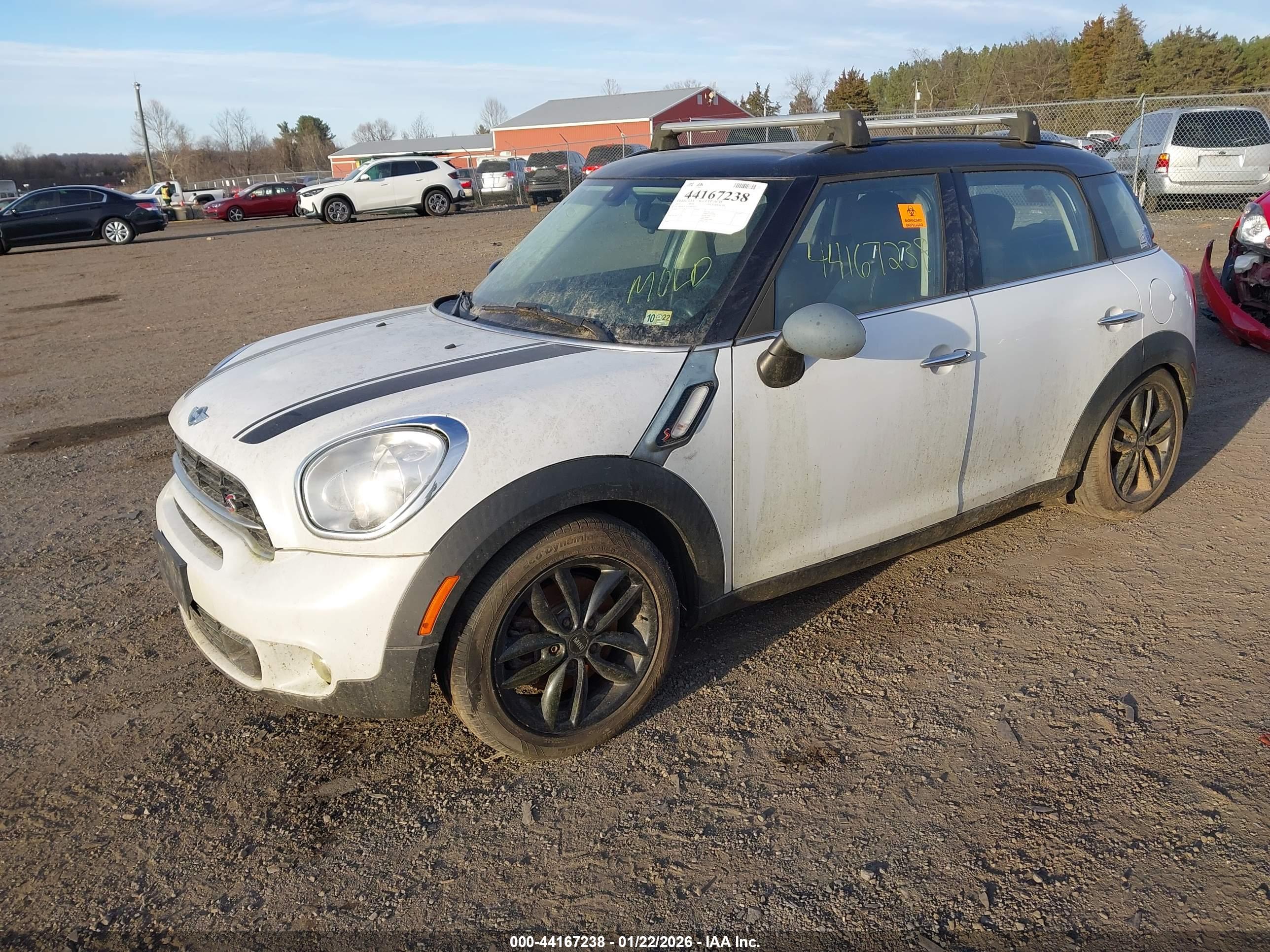 MINI COUNTRYMAN image 2