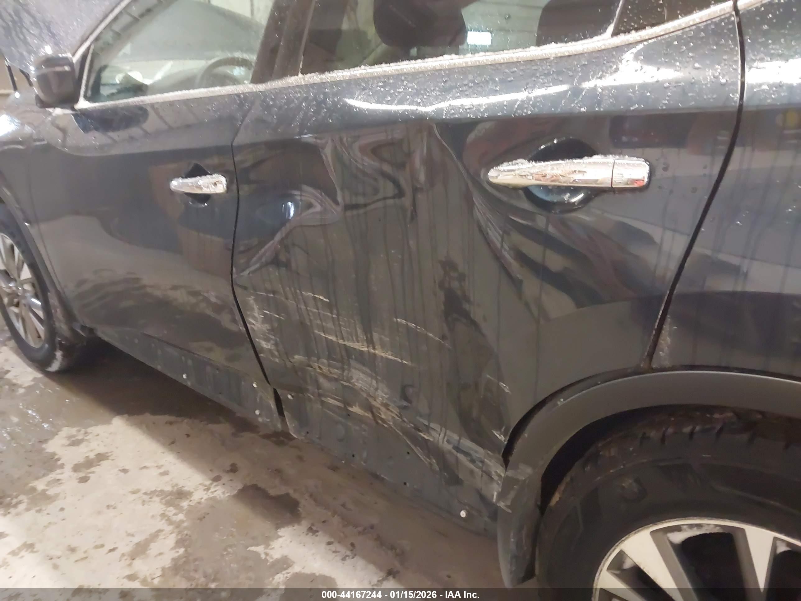 NISSAN MURANO image 6
