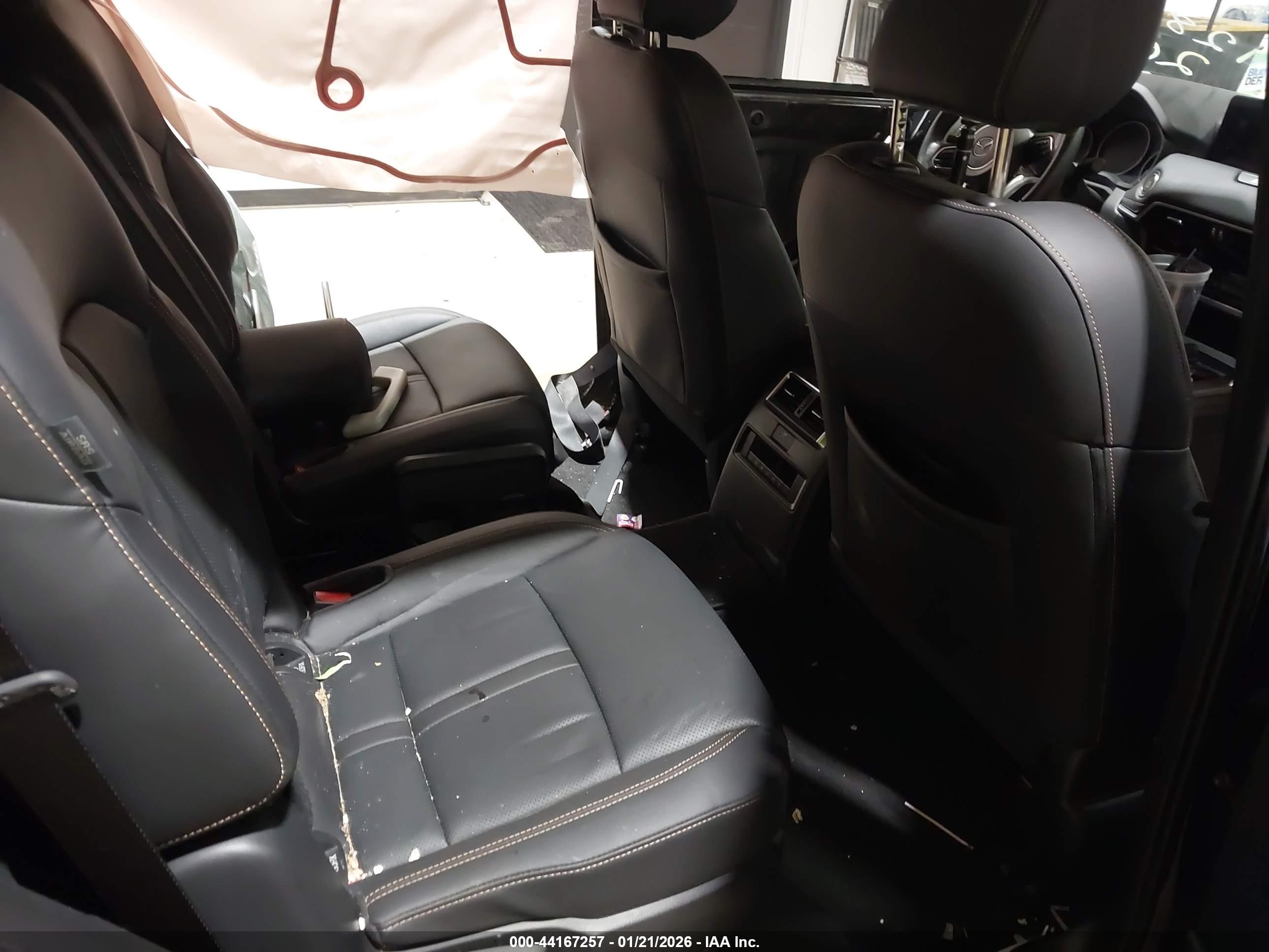 MAZDA CX-90 image 8