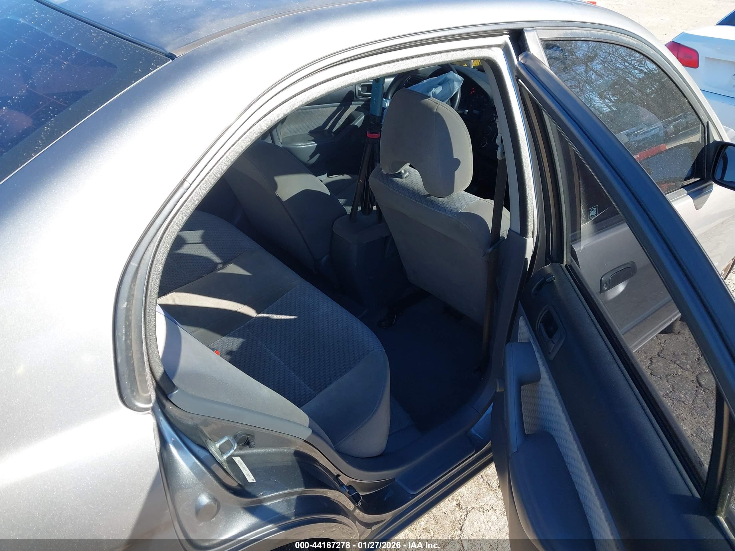 HONDA CIVIC image 8