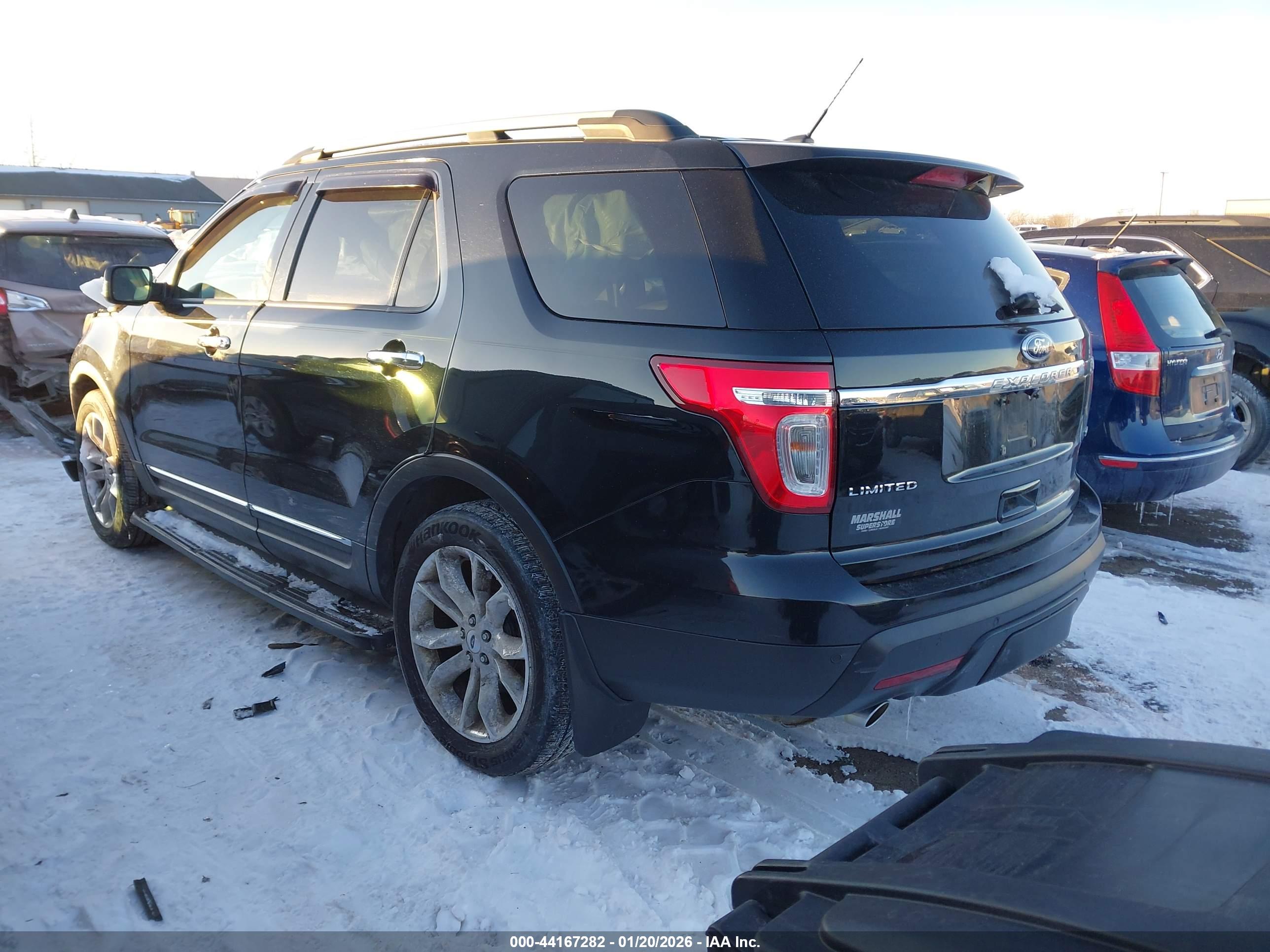 FORD EXPLORER image 3