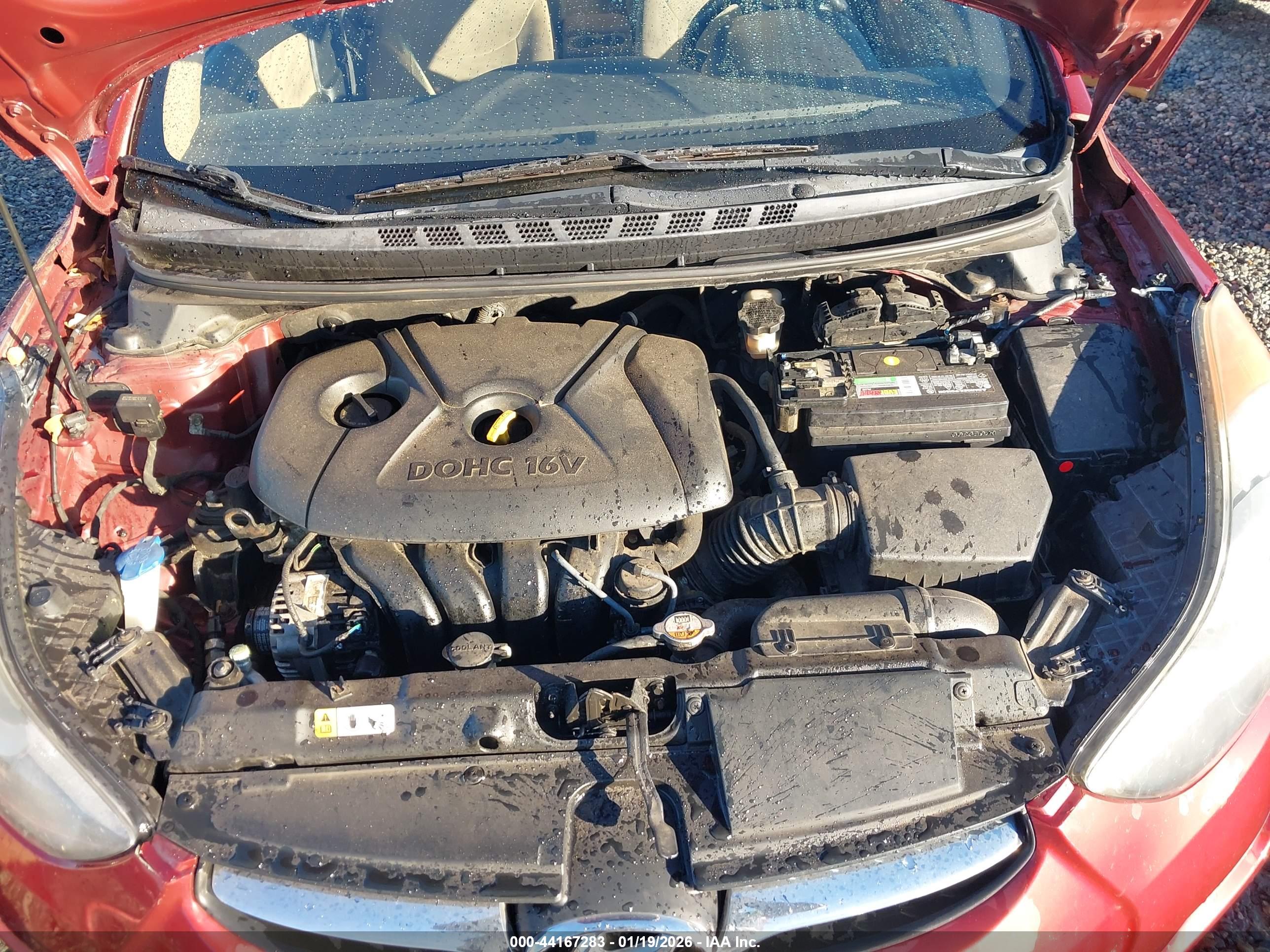 HYUNDAI ELANTRA image 10