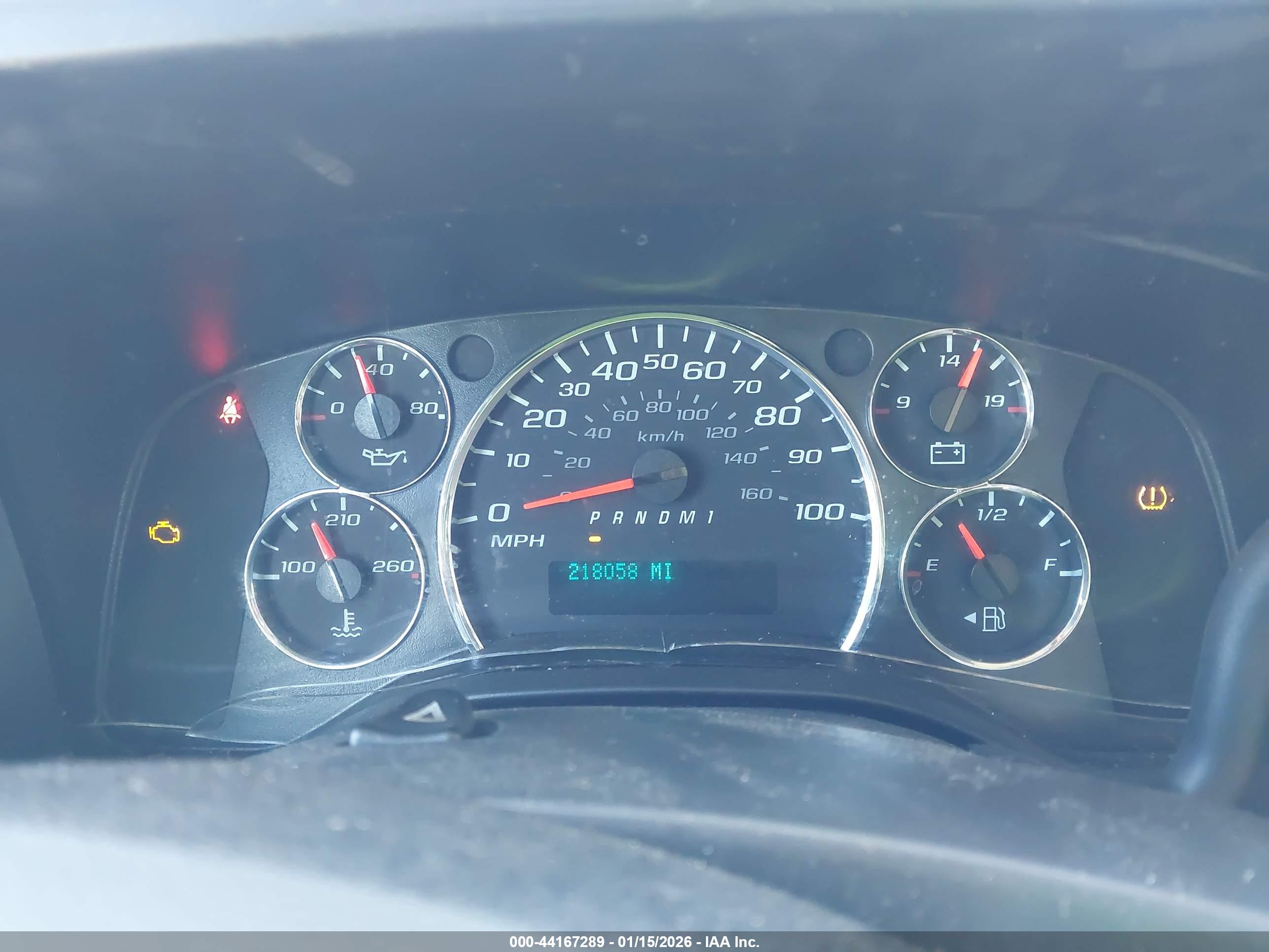CHEVROLET EXPRESS image 7