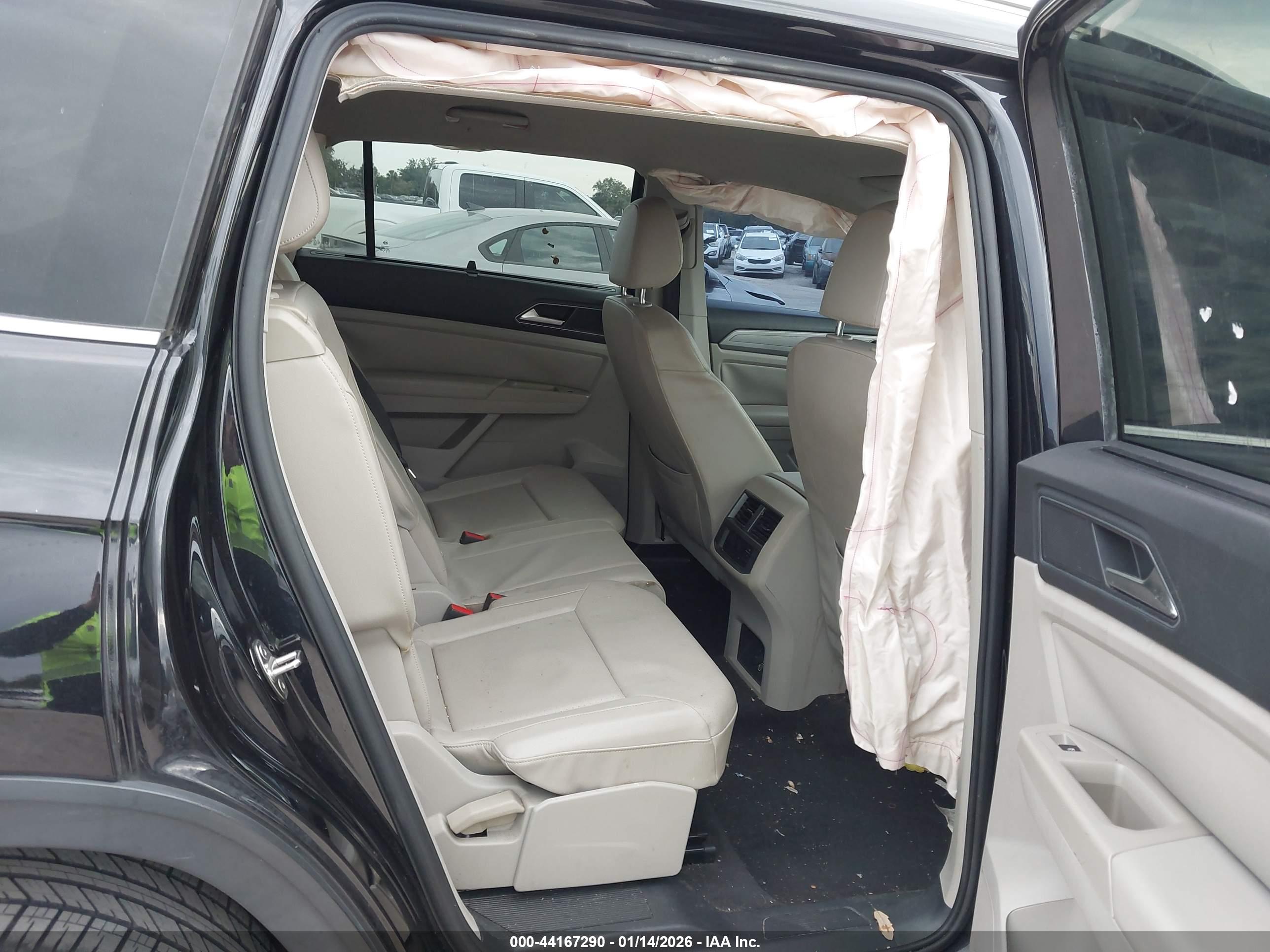 VOLKSWAGEN ATLAS image 8