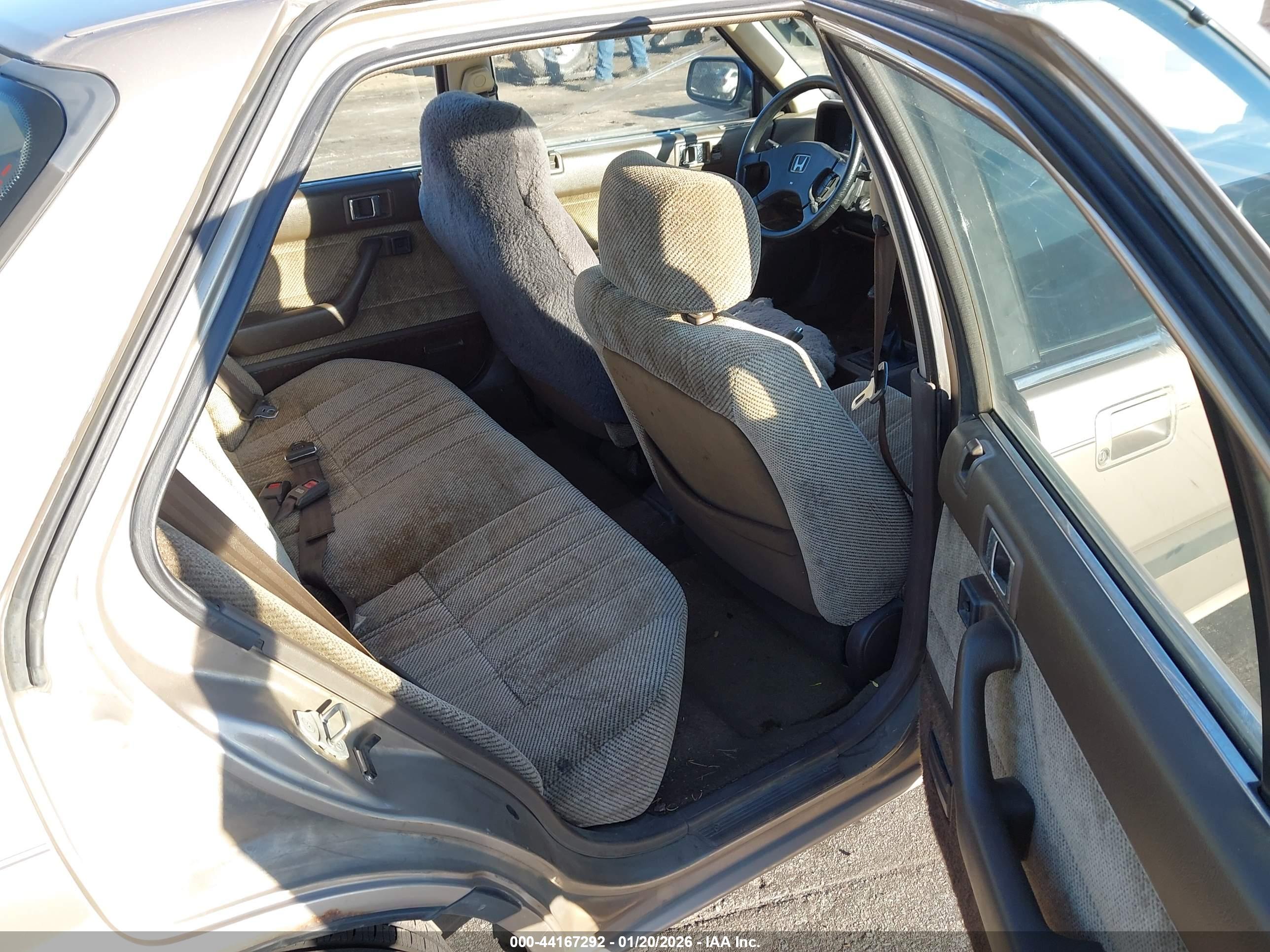 HONDA ACCORD image 8