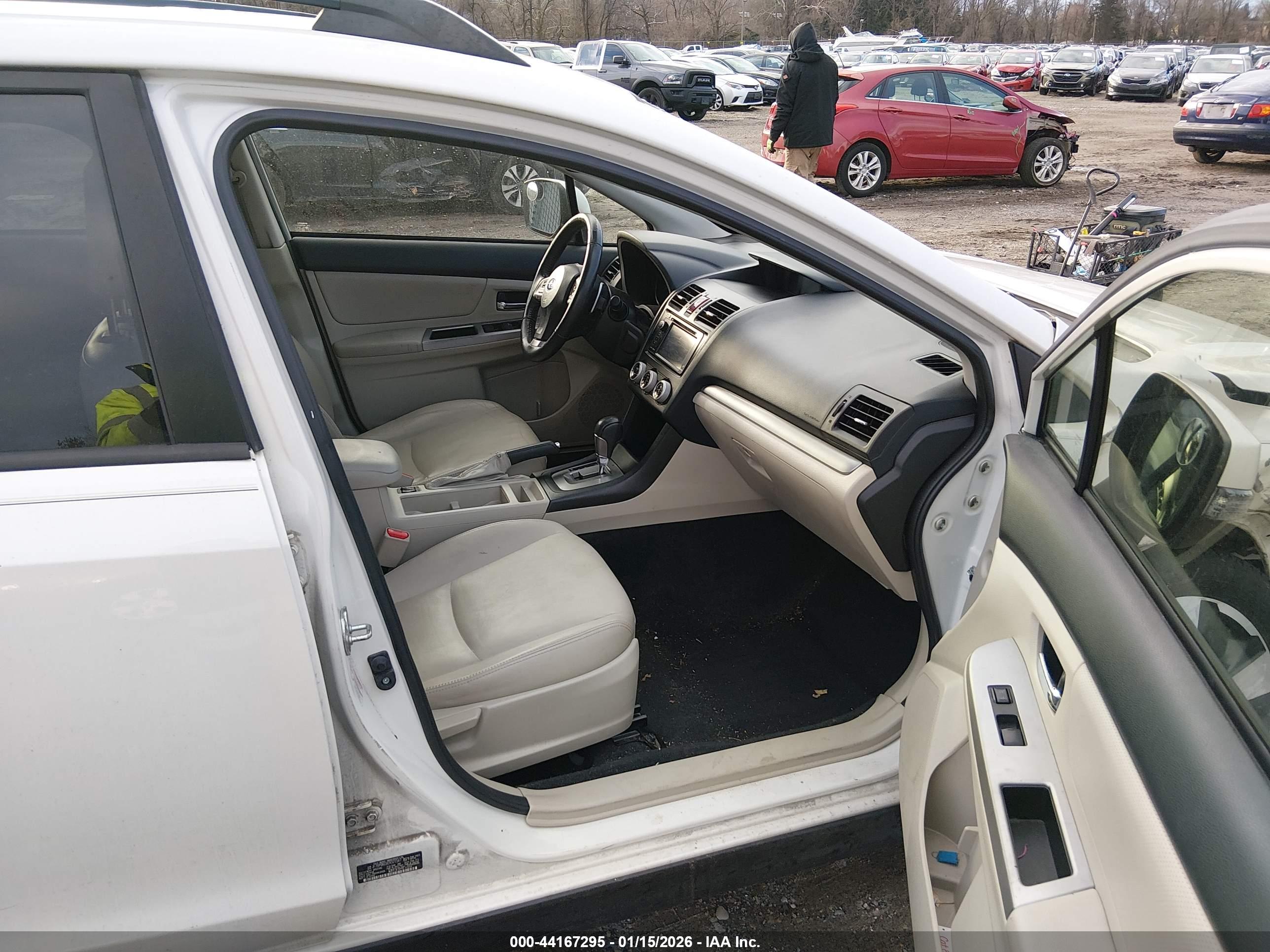 SUBARU XV image 5