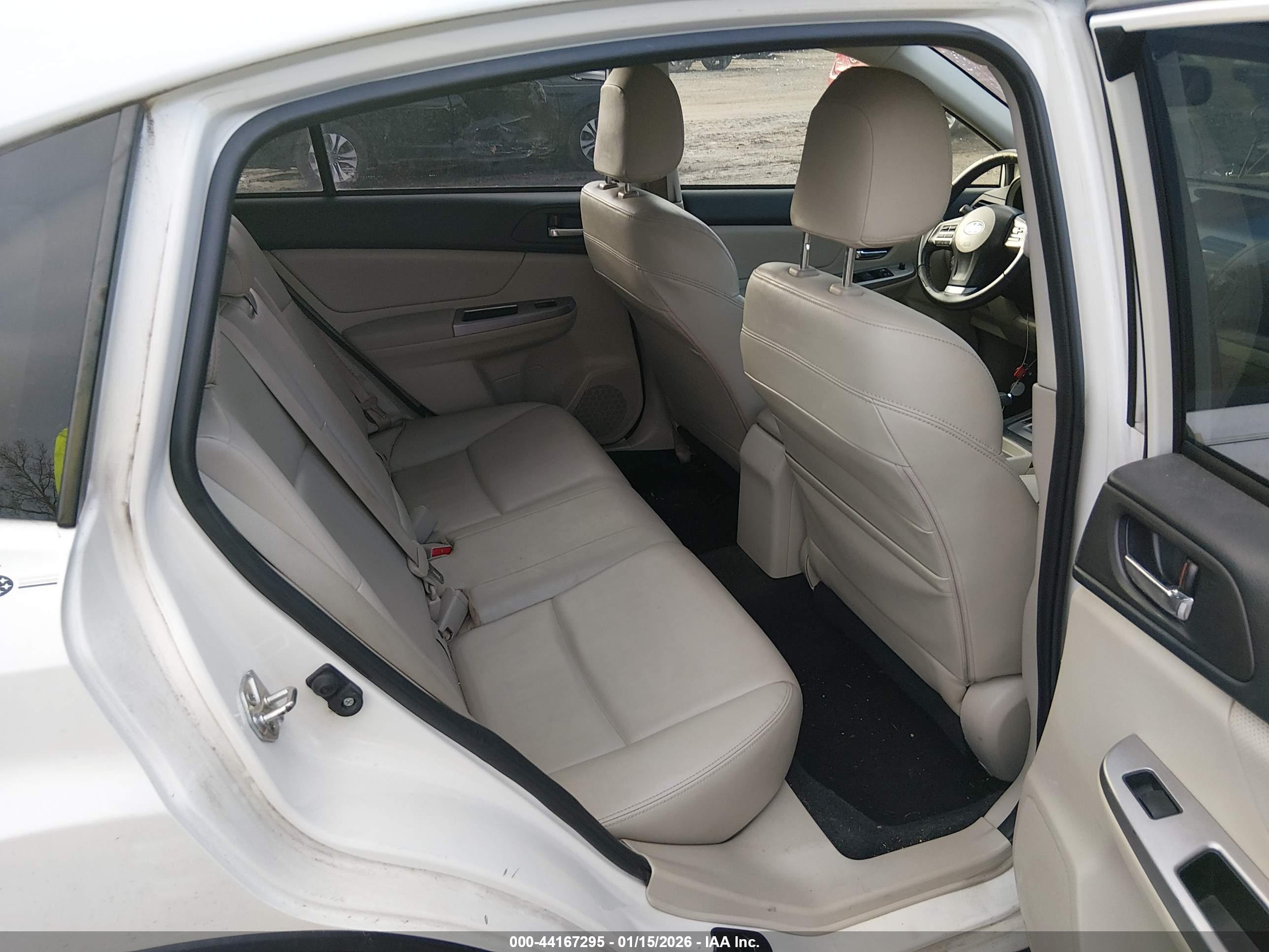 SUBARU XV image 8