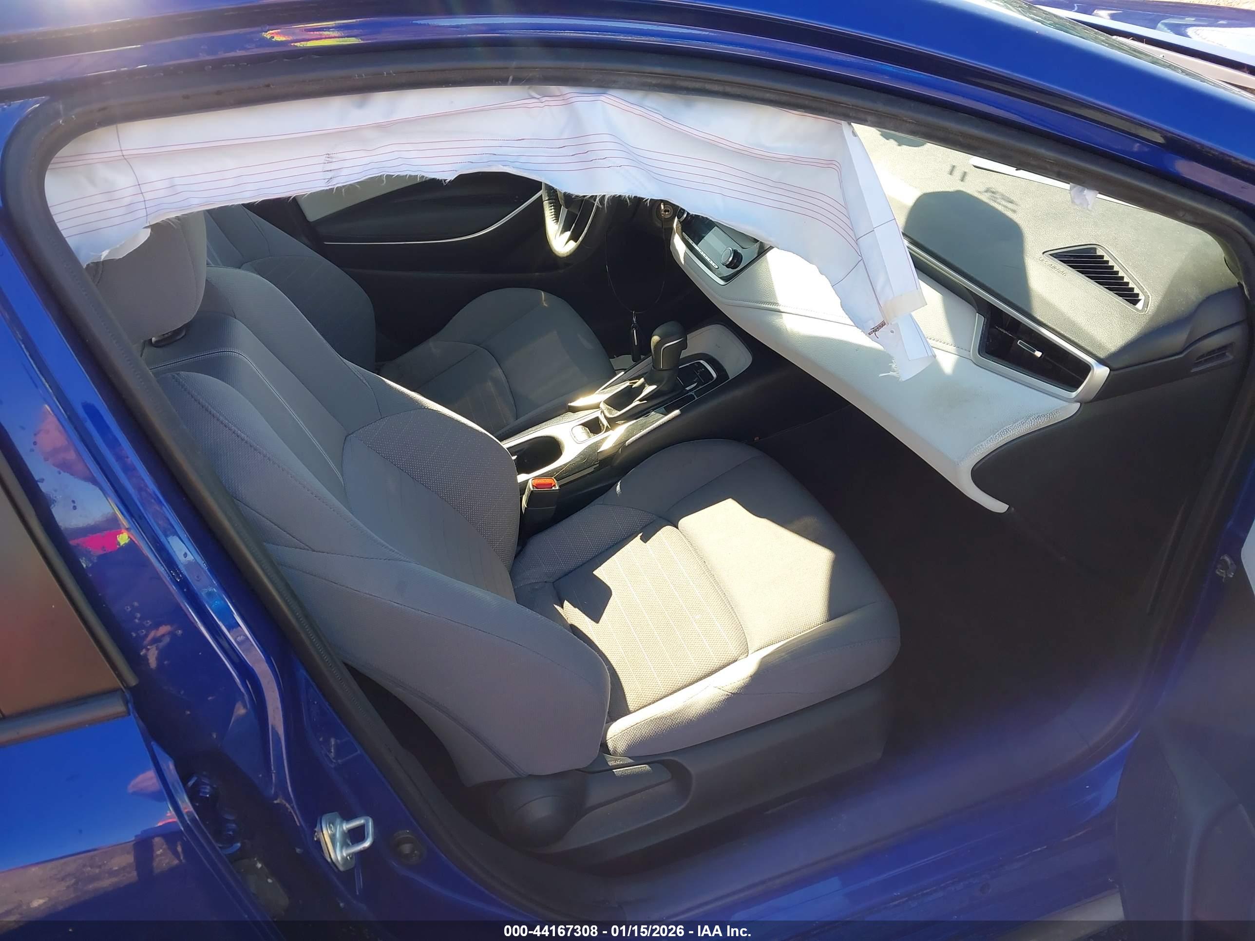 TOYOTA COROLLA image 5